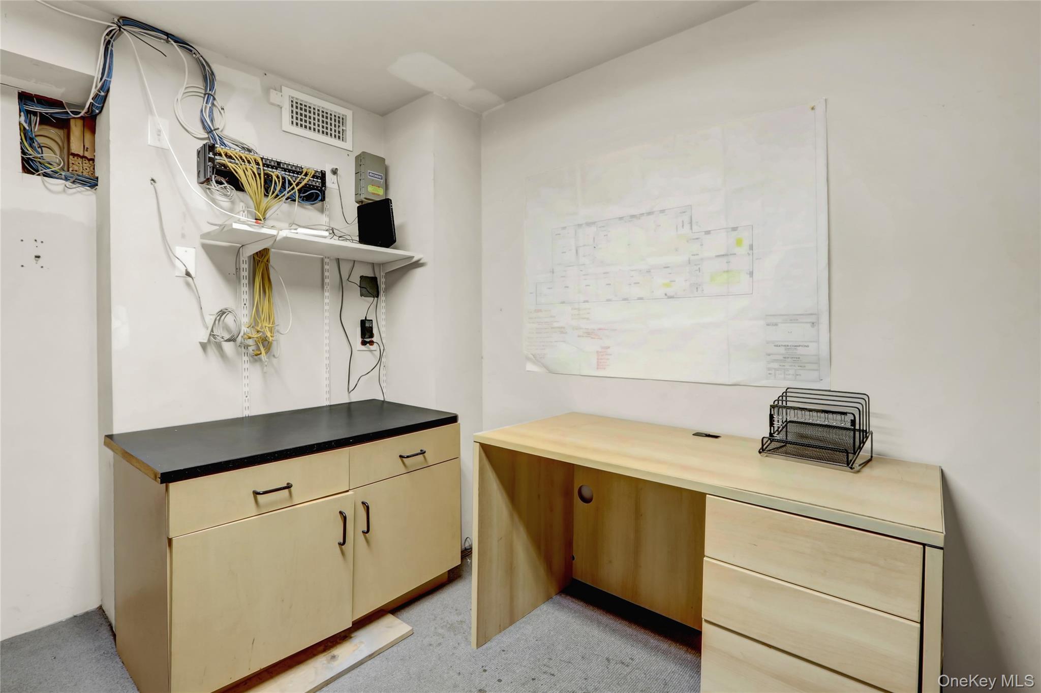 #6 photo, 13 Hendrickson Avenue, ナッソー郡 Lynbrook , NY 11563