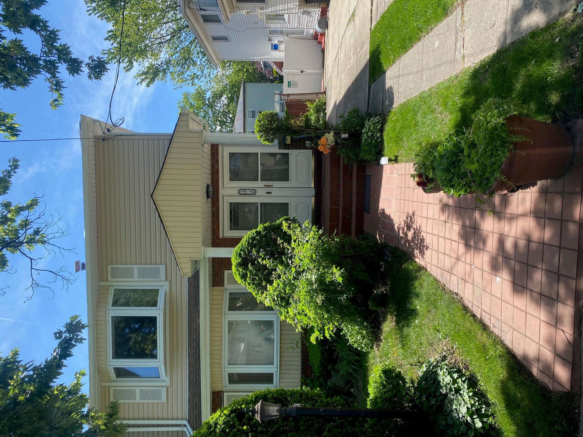 #1 photo, 137-30 159 Street, Springfield Gardens , NY 11434