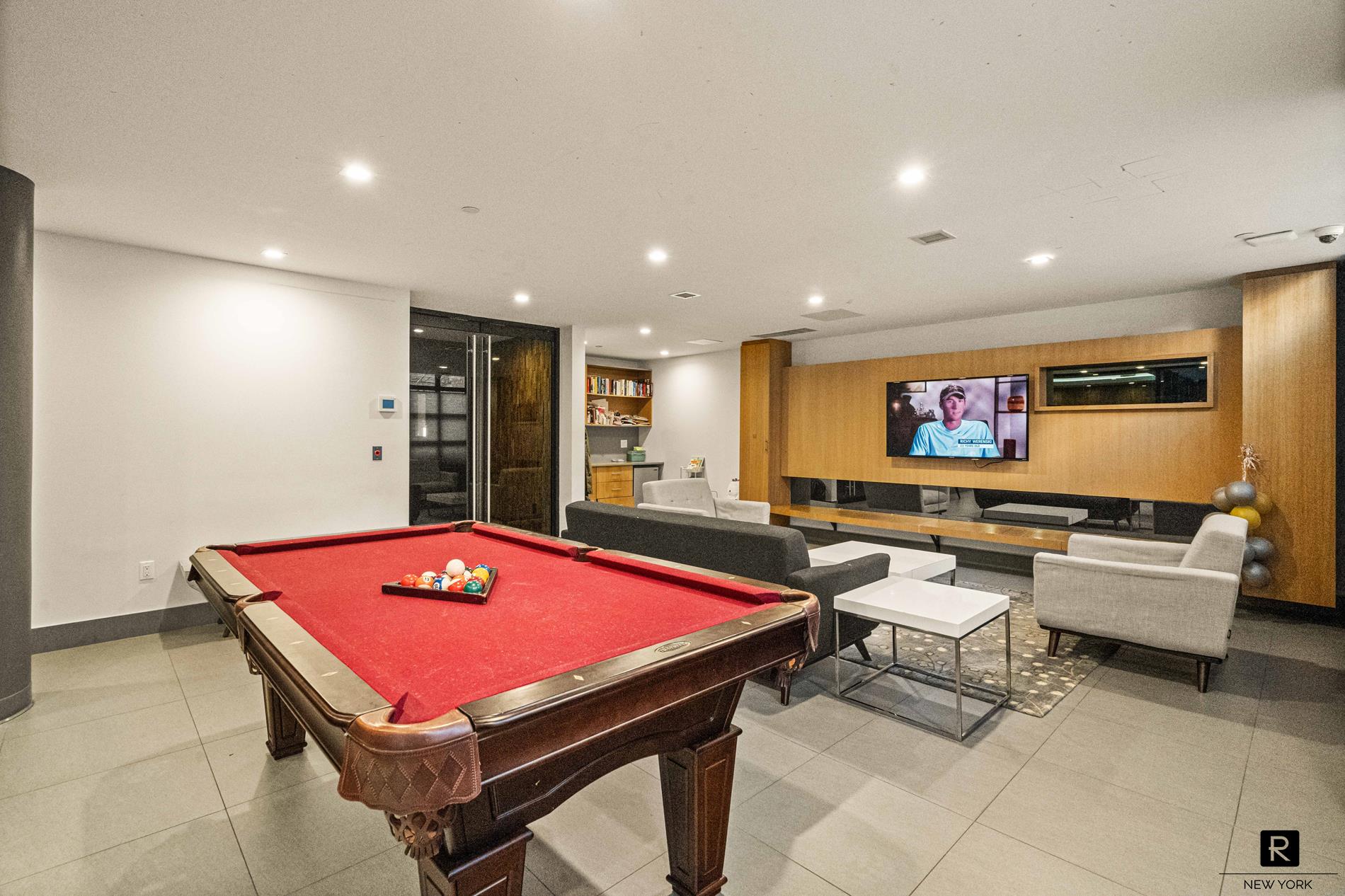 #15 photo, 2100 Bedford Avenue, ブルックリン区 Flatbush , NY 11226