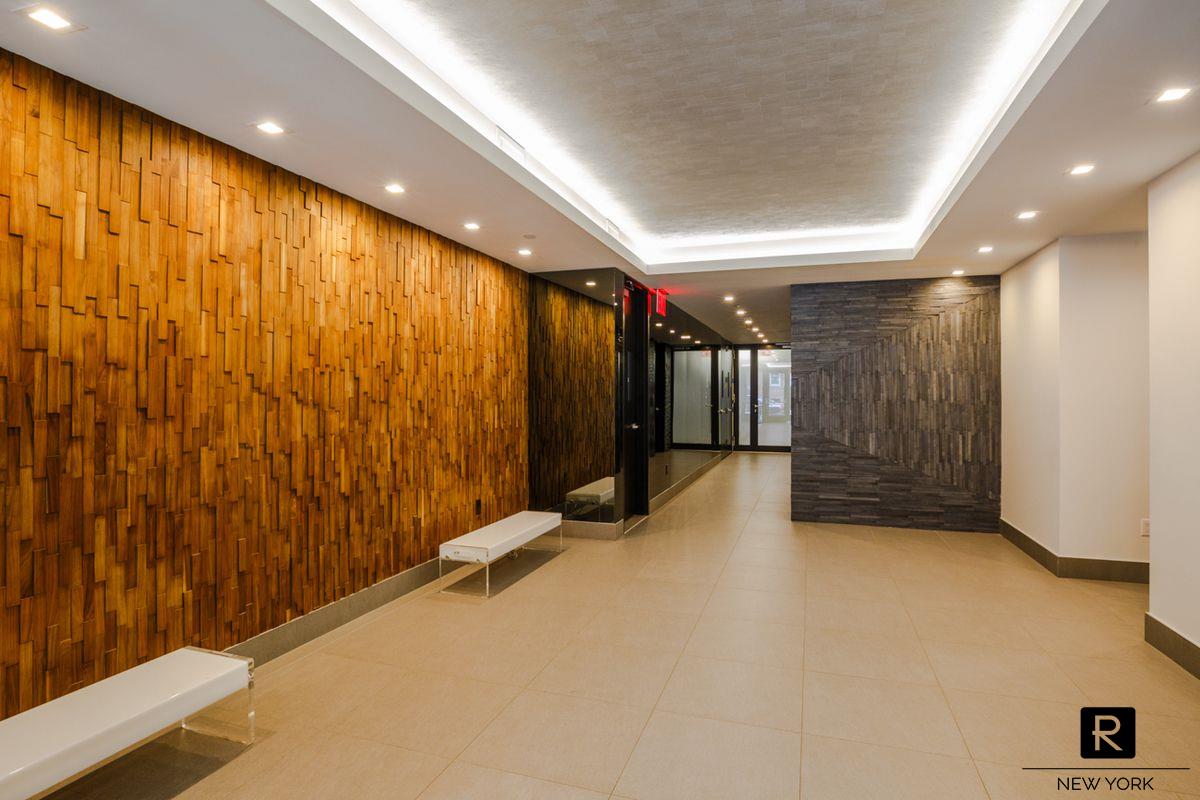 #16 photo, 2100 Bedford Avenue, ブルックリン区 Flatbush , NY 11226