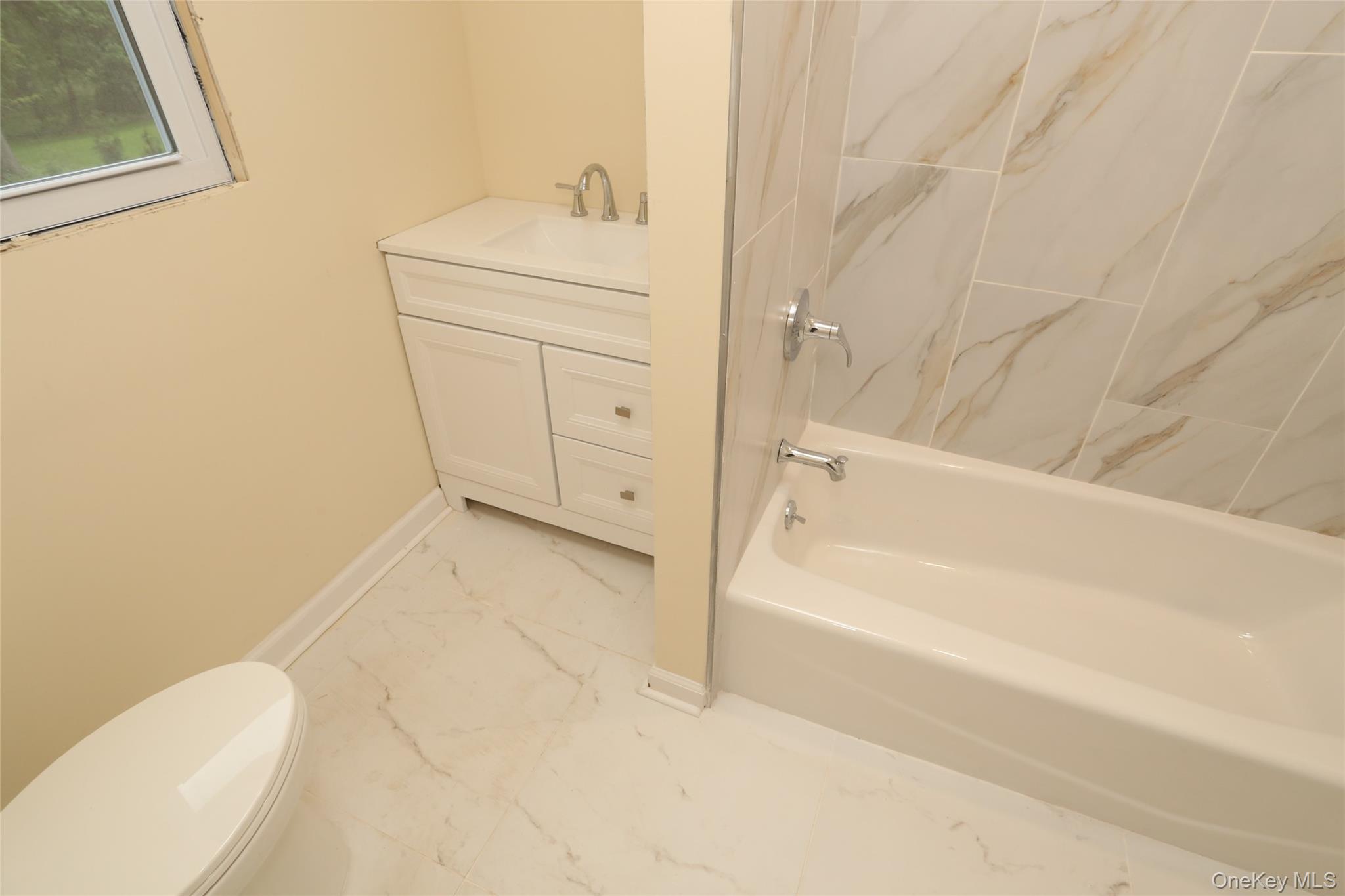 #18 photo, 20 Pineview Road, 纽约州 West Nyack , NY 10994