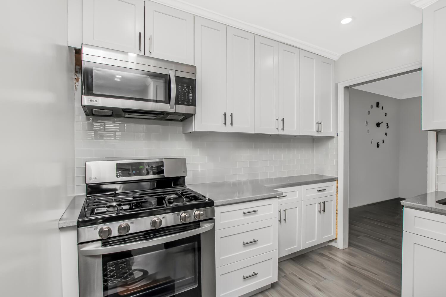 #8 photo, 5639 Netherland Avenue, ブロンクス区 Bronx , NY 10471