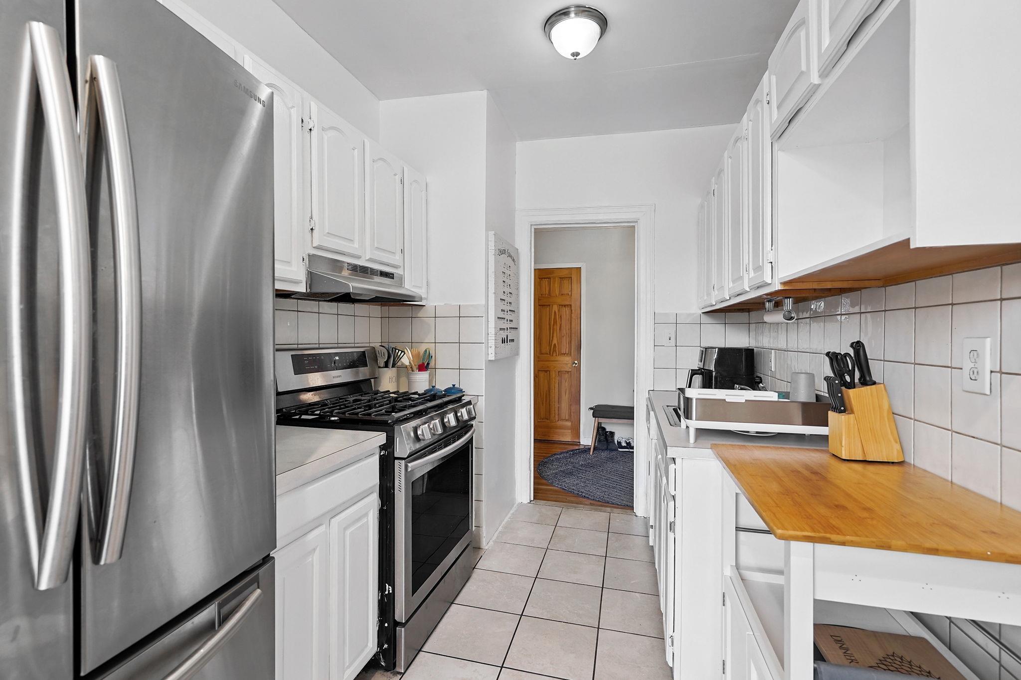 #10 photo, 472 Gramatan Avenue, Mount Vernon , NY 10552