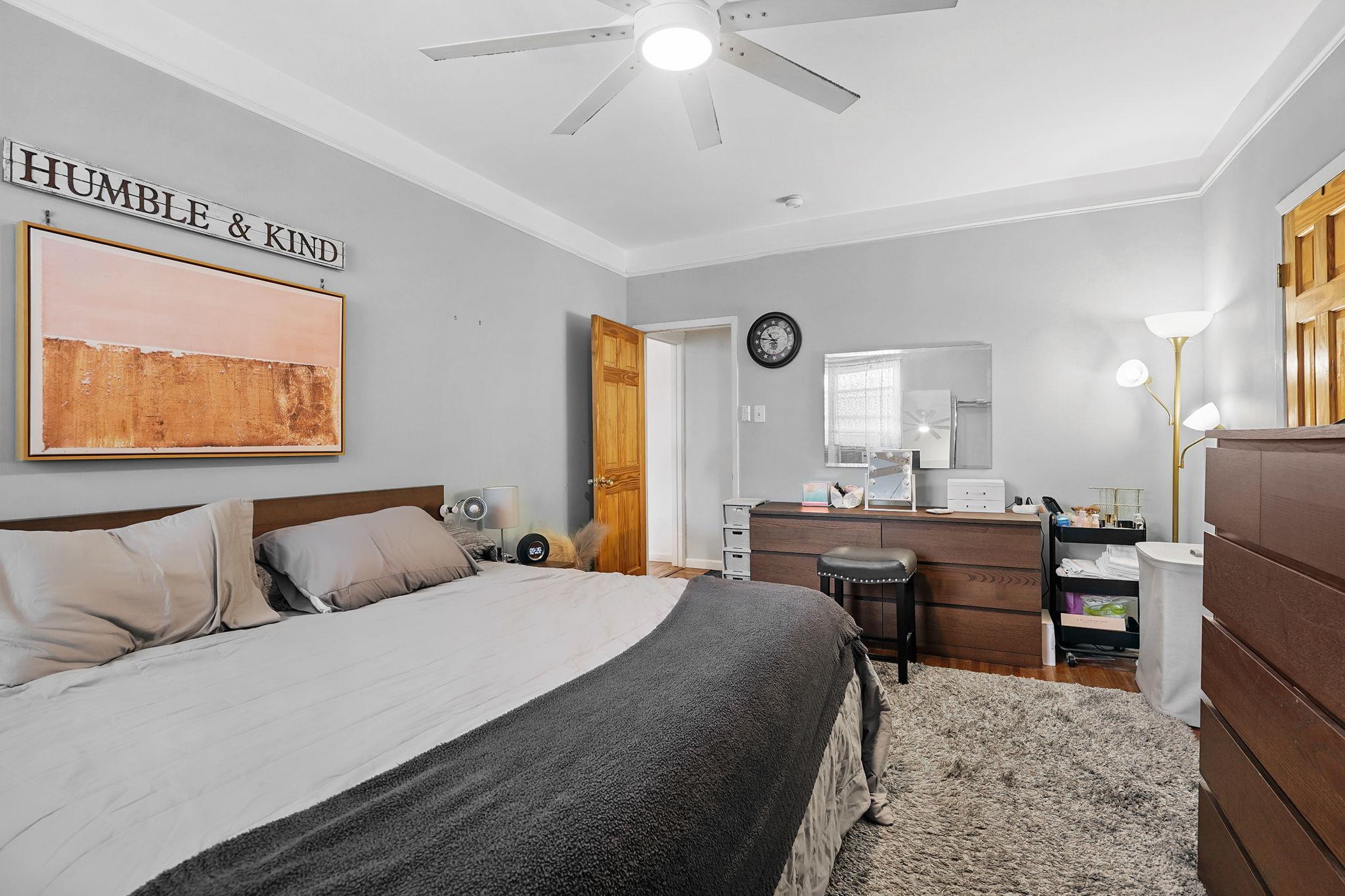 #12 photo, 472 Gramatan Avenue, Mount Vernon , NY 10552