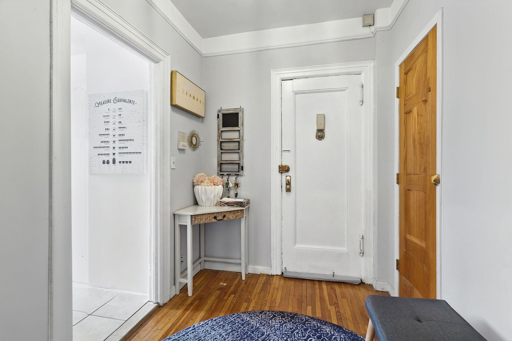 #5 photo, 472 Gramatan Avenue, Mount Vernon , NY 10552