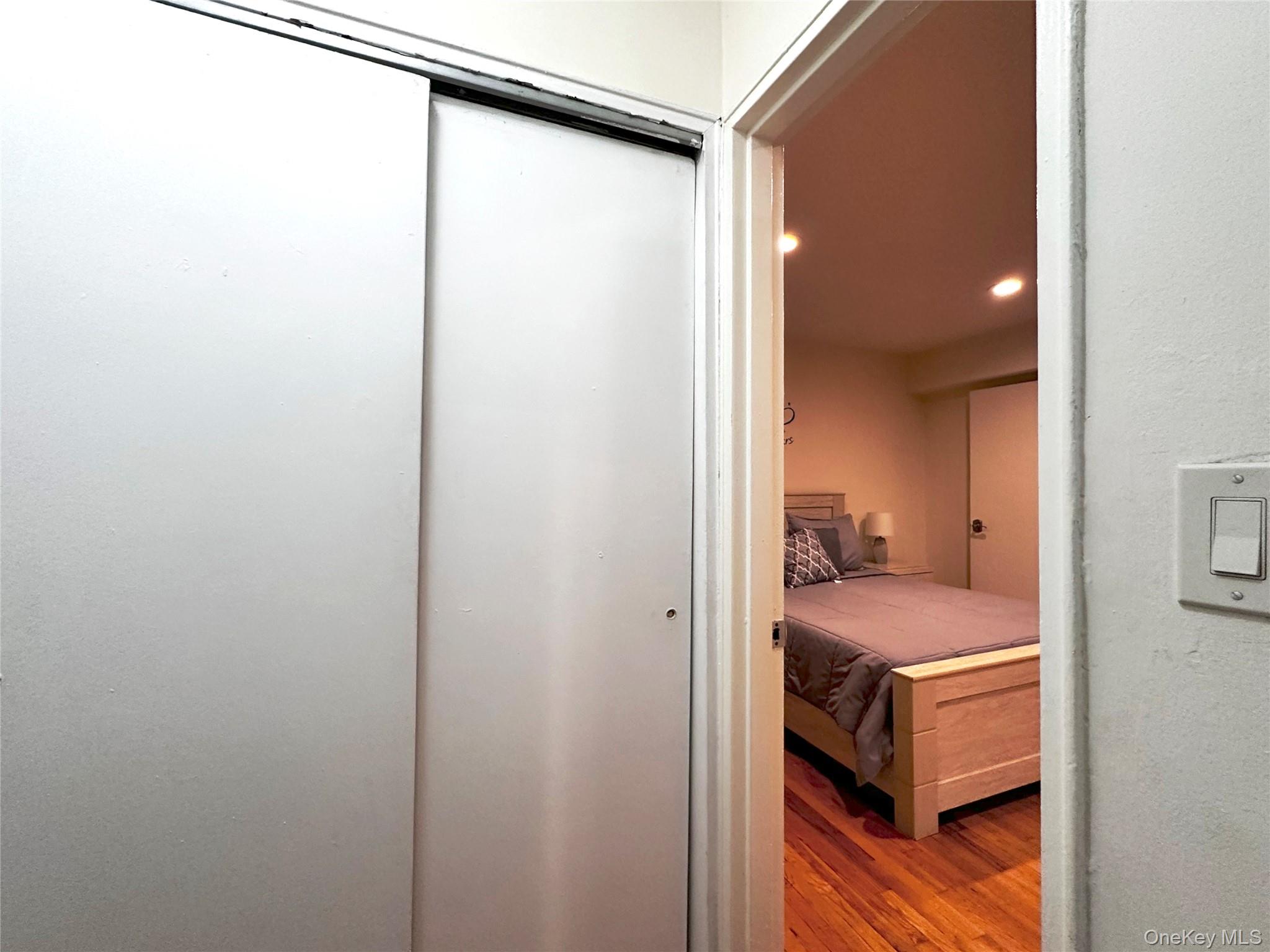 #16 photo, 270 N Broadway, Yonkers , NY 10701