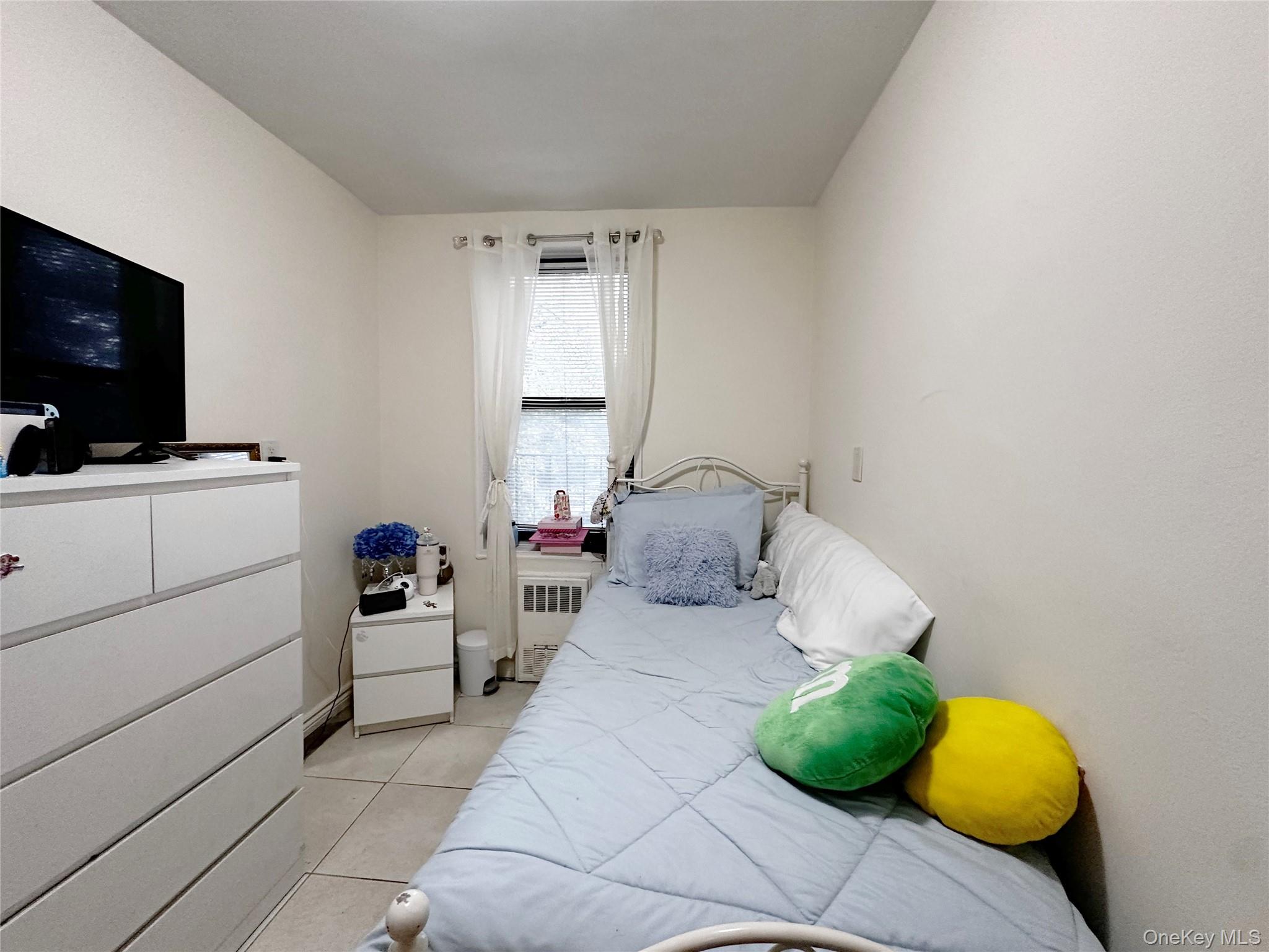 #20 photo, 270 N Broadway, Yonkers , NY 10701