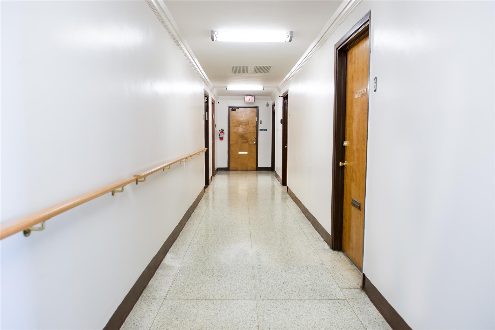 #3 photo, One Great Neck Road, Great Neck , NY 11021