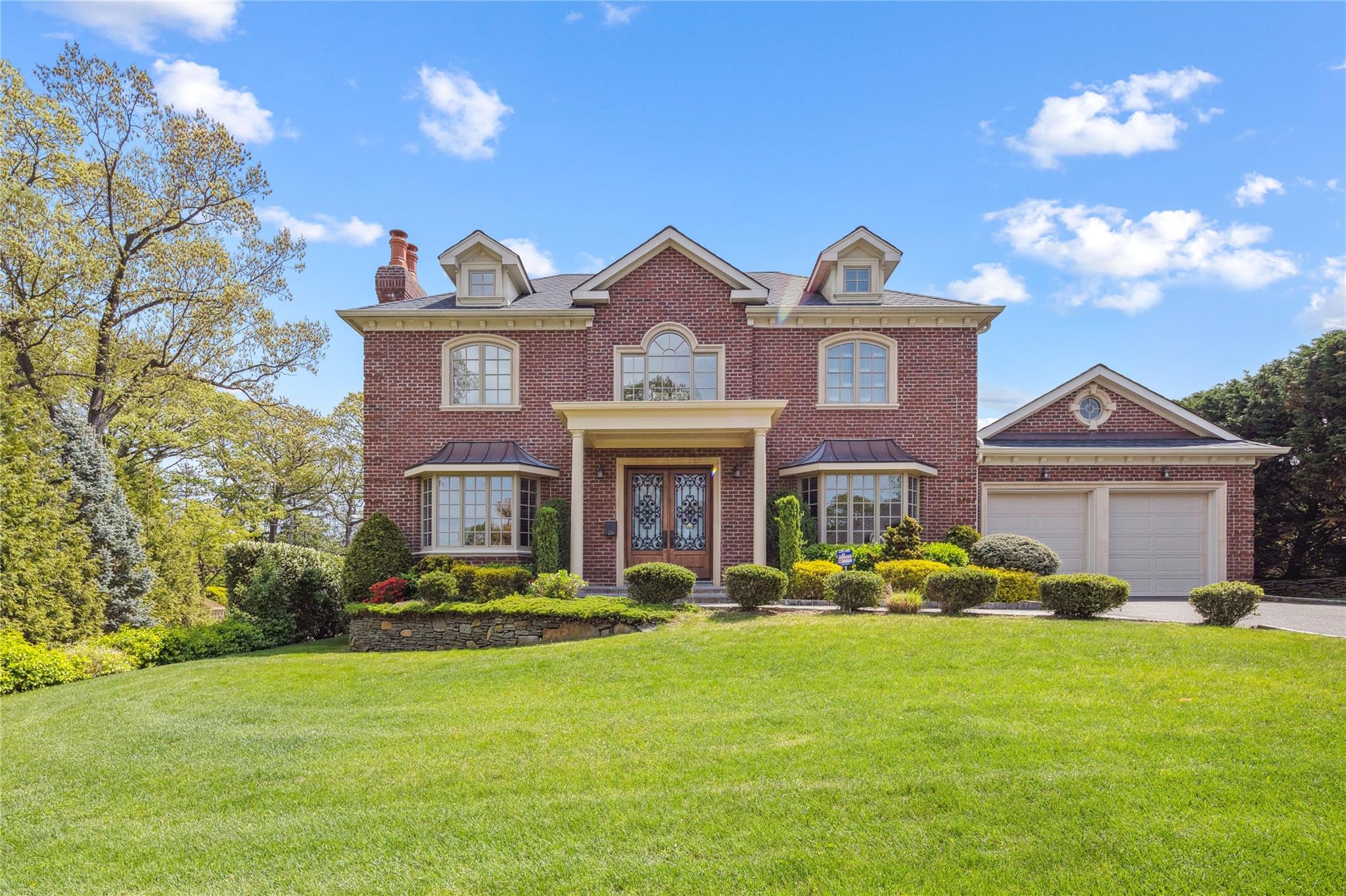 #1 photo, 16 Winchester Drive, ナッソー郡 Manhasset , NY 11030