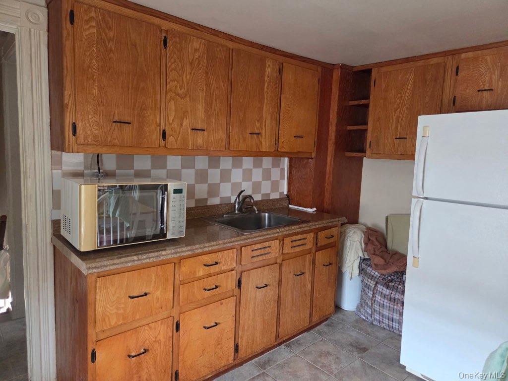 #5 photo, 221 Lincoln Avenue, ナッソー郡 Mineola , NY 11501