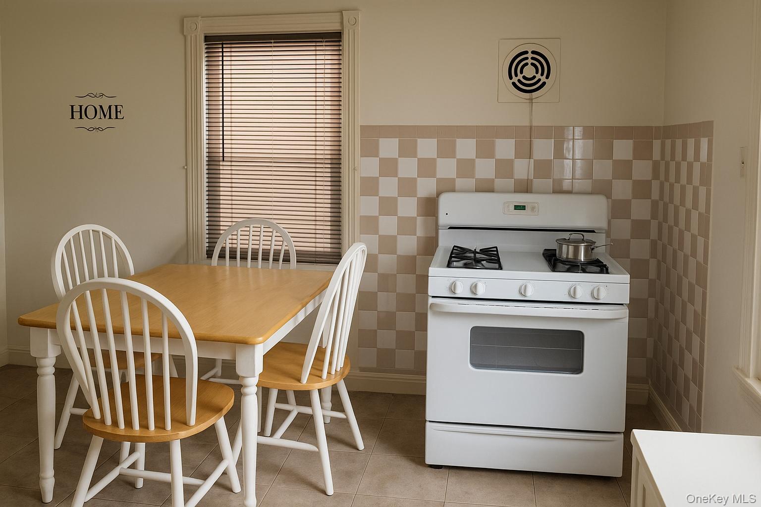 #7 photo, 221 Lincoln Avenue, ナッソー郡 Mineola , NY 11501