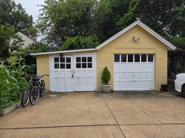 #9 photo, 221 Lincoln Avenue, ナッソー郡 Mineola , NY 11501