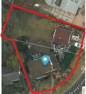 #2 photo, 182-27 Grand Central Parkway, クイーンズ区 Jamaica Estates , NY 11432