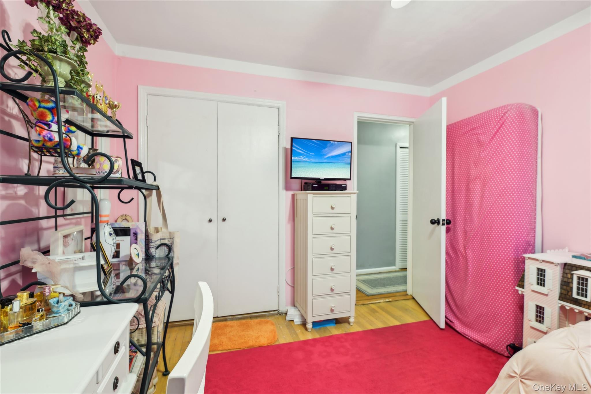 #12 photo, 1213 East Broadway, ナッソー郡 Hewlett , NY 11557