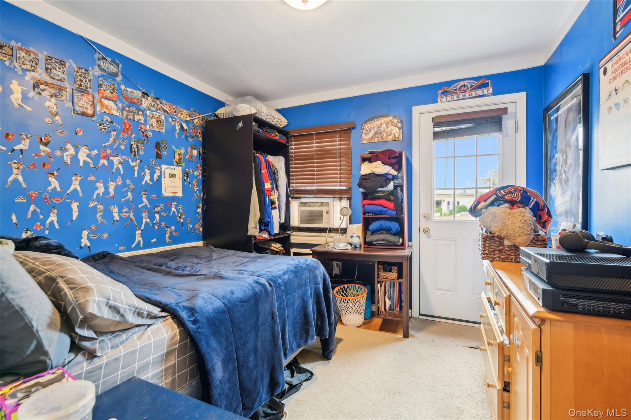 #13 photo, 1213 East Broadway, ナッソー郡 Hewlett , NY 11557