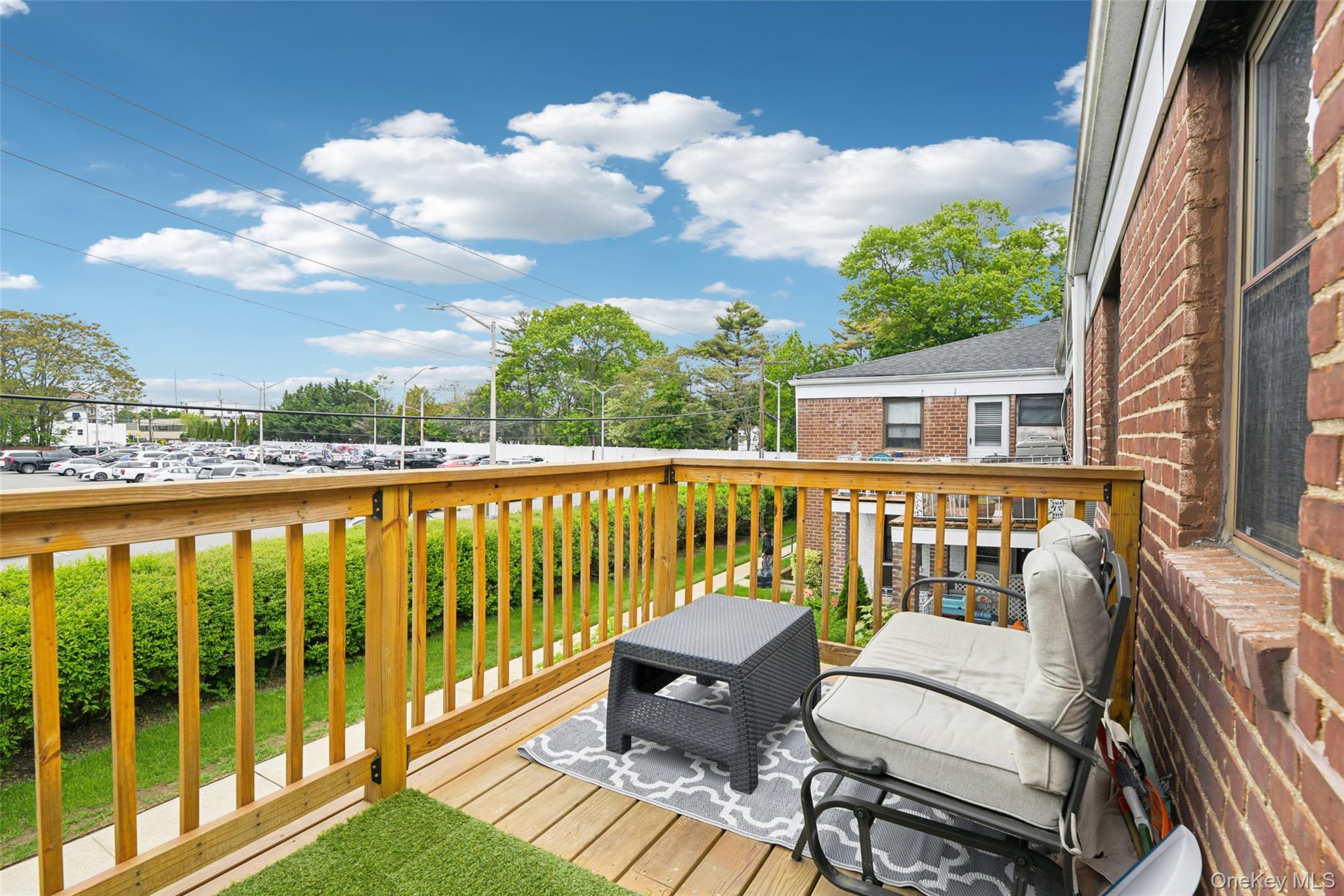 #15 photo, 1213 East Broadway, ナッソー郡 Hewlett , NY 11557