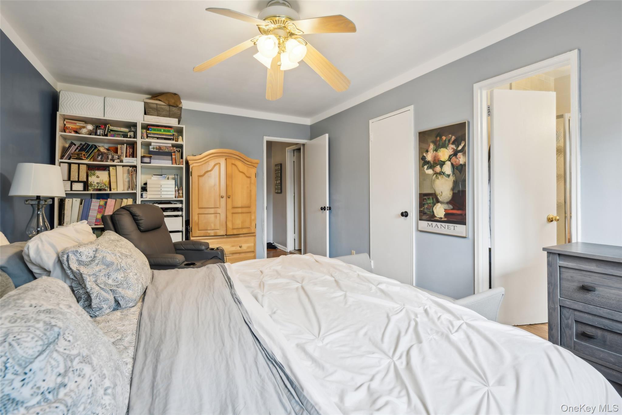 #9 photo, 1213 East Broadway, ナッソー郡 Hewlett , NY 11557