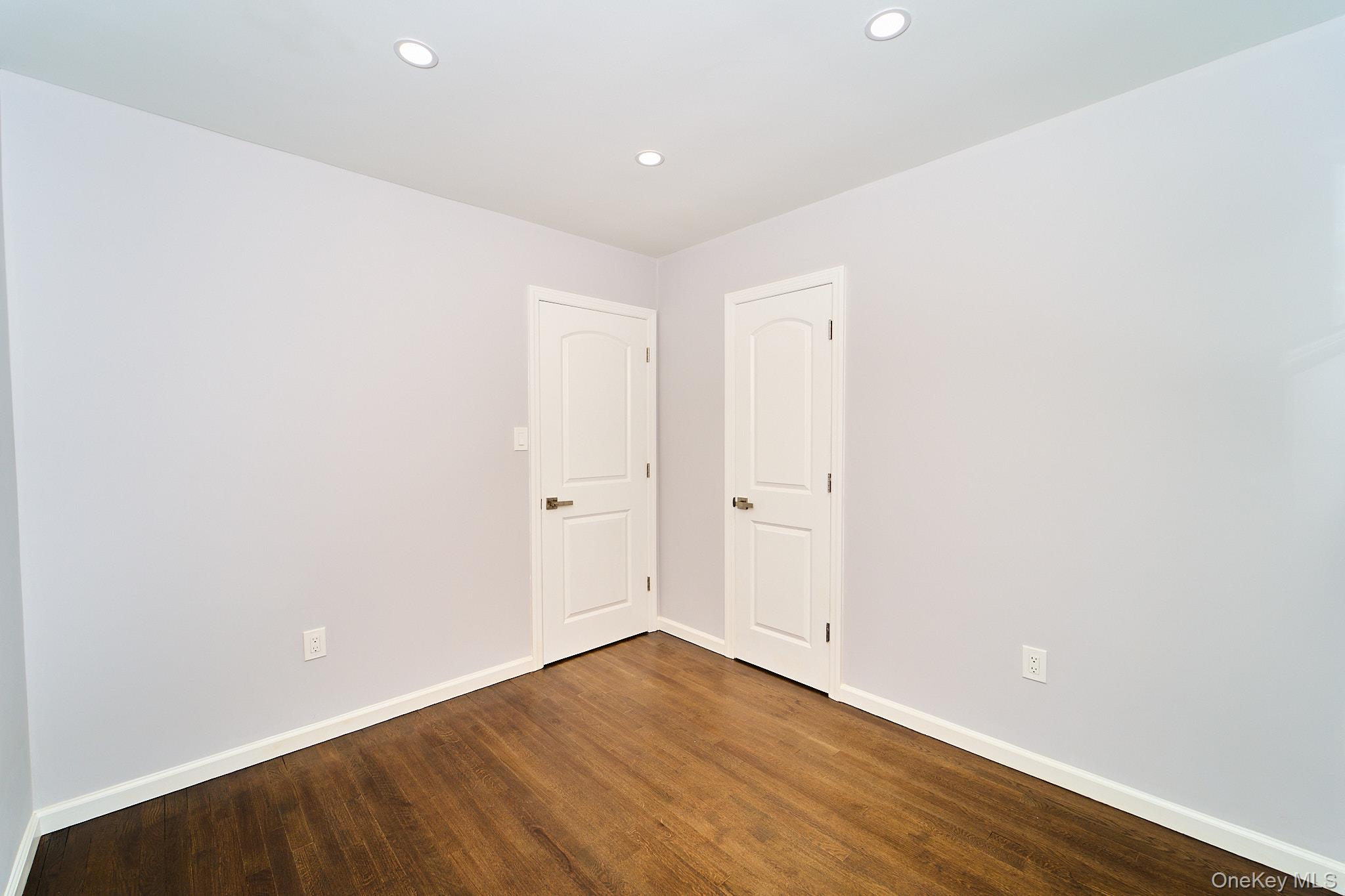 #10 photo, 133 S 7th Street, Bethpage , NY 11714