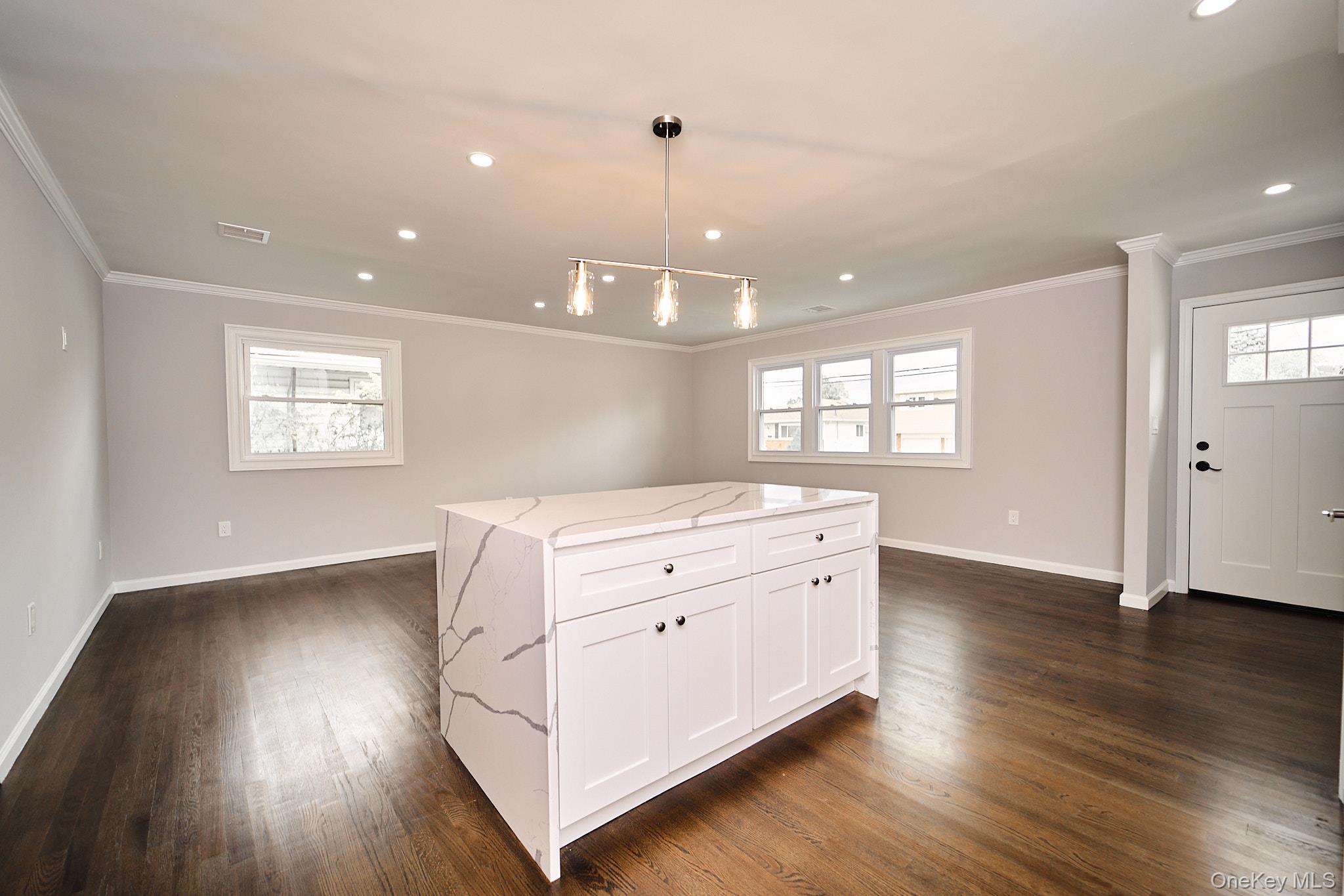 #12 photo, 133 S 7th Street, Bethpage , NY 11714