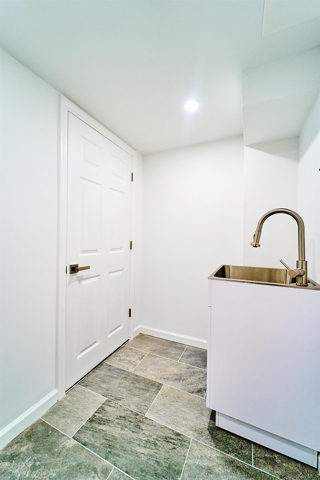 #19 photo, 133 S 7th Street, Bethpage , NY 11714