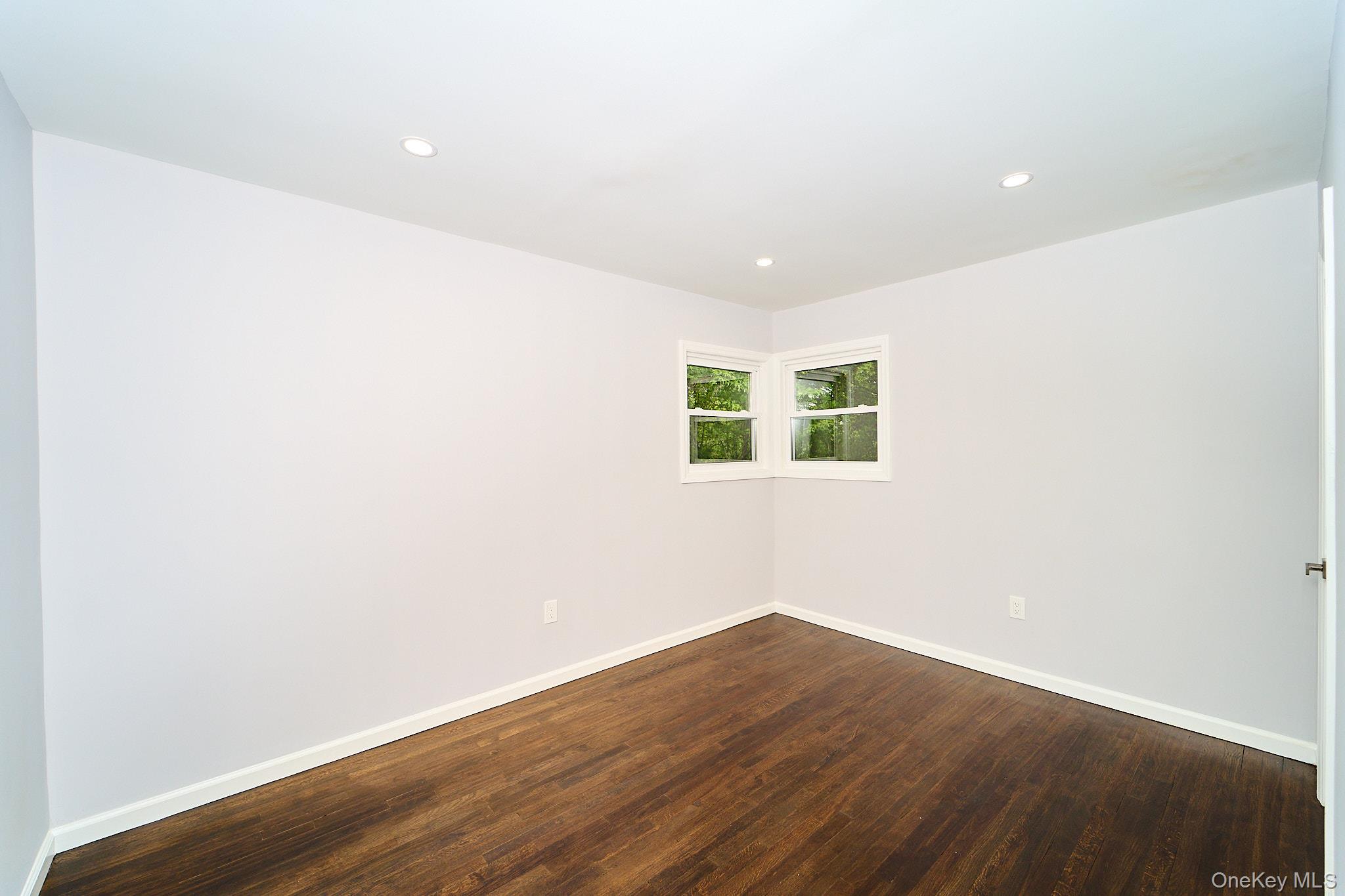 #9 photo, 133 S 7th Street, Bethpage , NY 11714