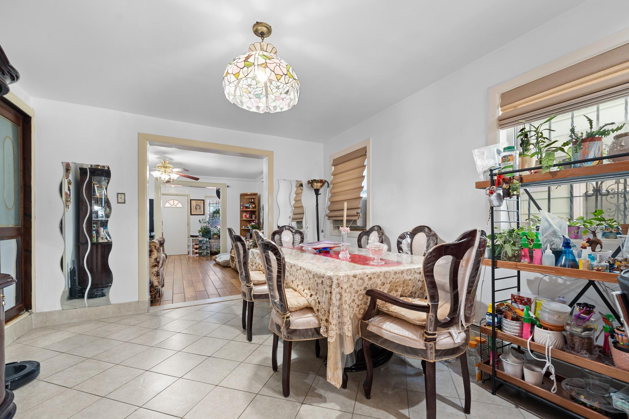 #7 photo, 86-16 130th Street, クイーンズ区 Richmond Hill , NY 11418