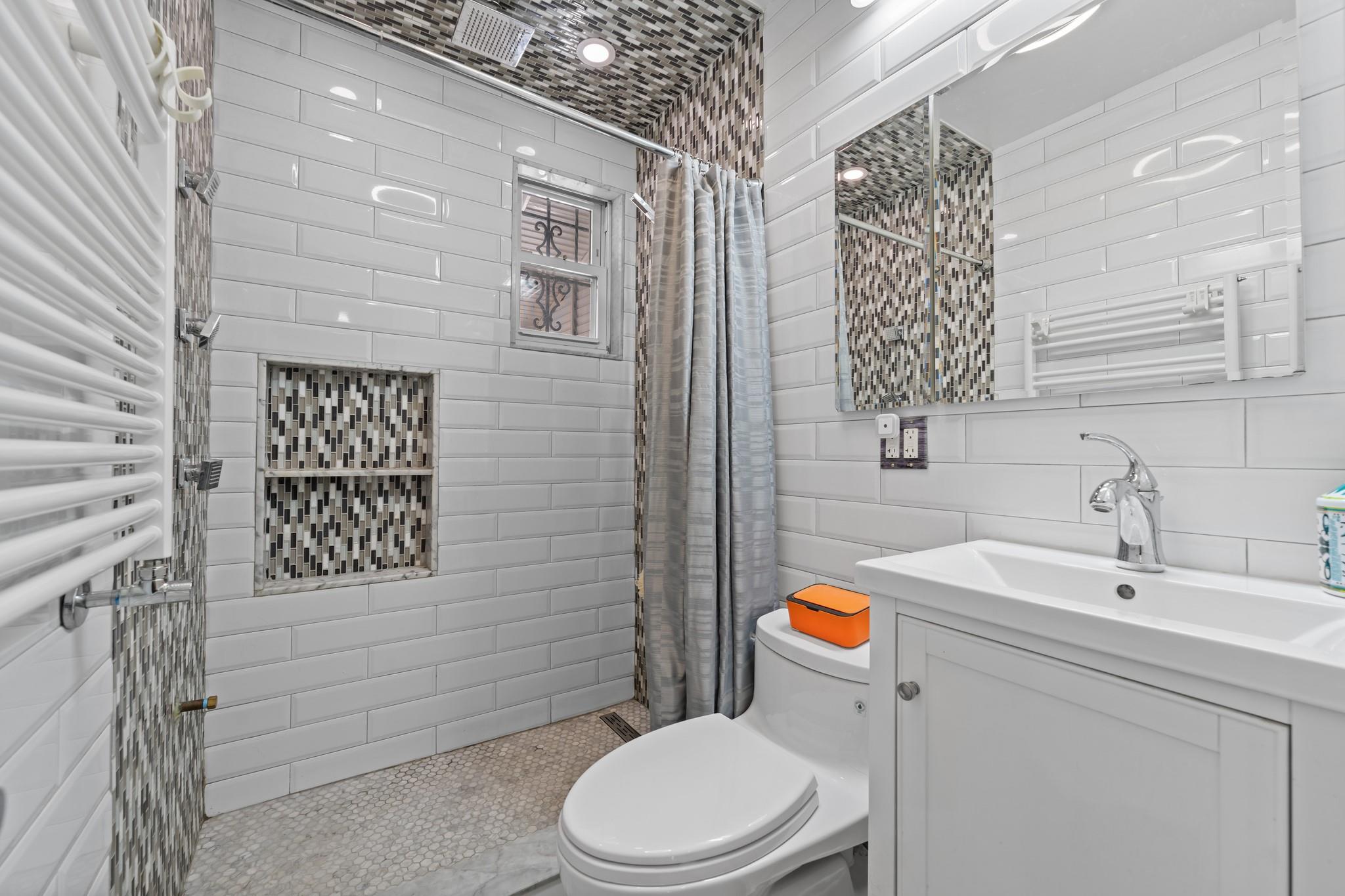 #8 photo, 86-16 130th Street, クイーンズ区 Richmond Hill , NY 11418