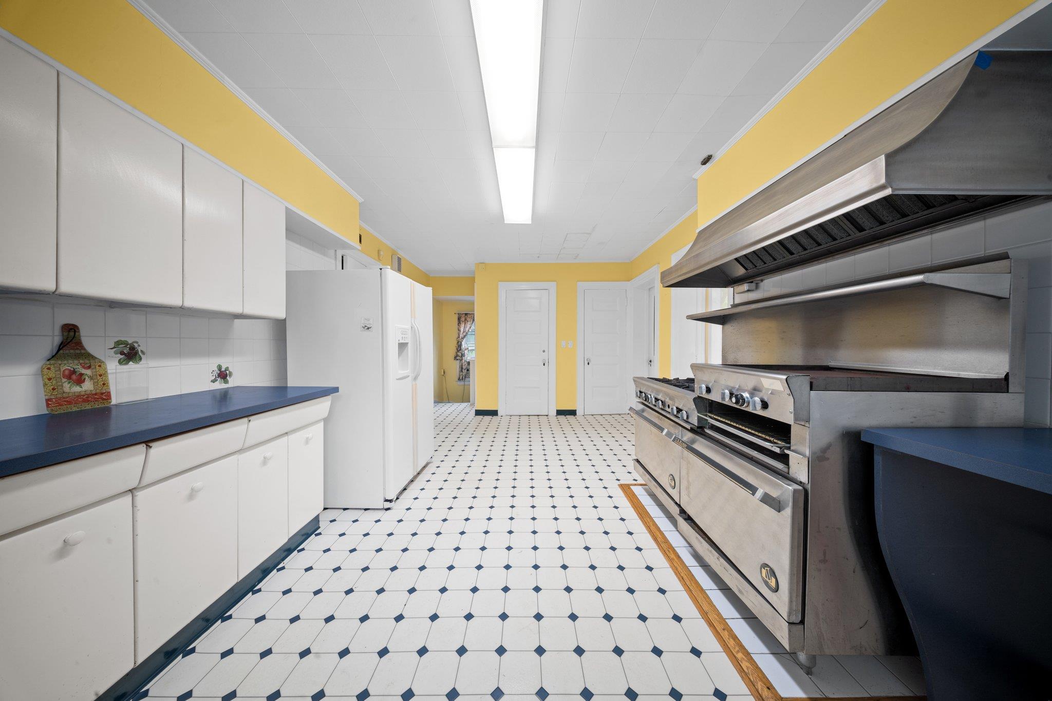 #15 photo, 10-08 Shore Road, クイーンズ区 Douglaston , NY 11363