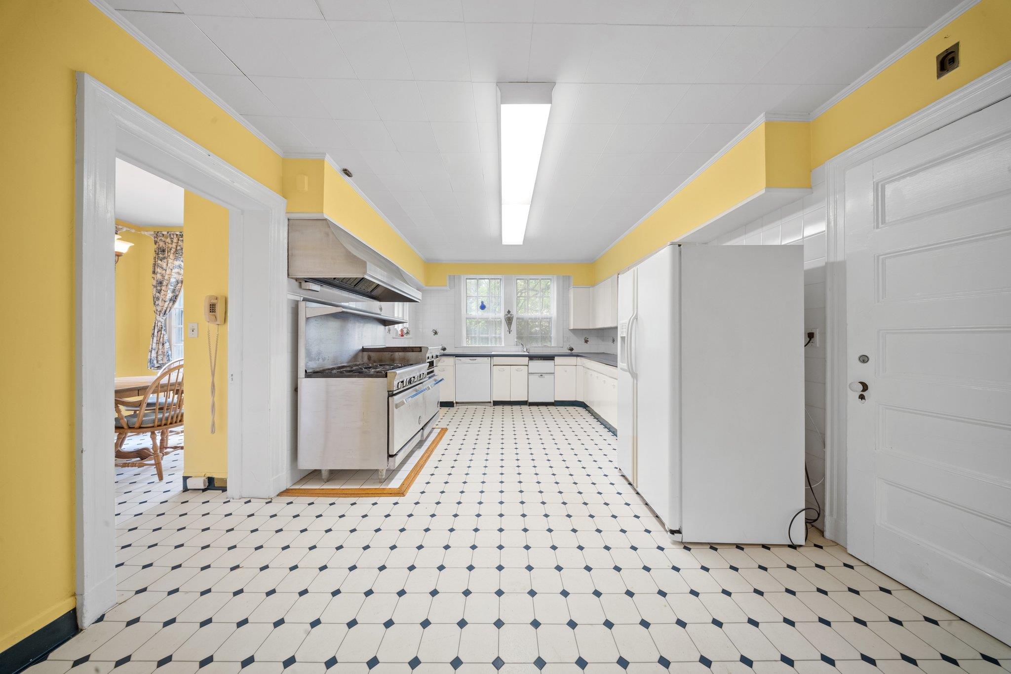 #16 photo, 10-08 Shore Road, クイーンズ区 Douglaston , NY 11363