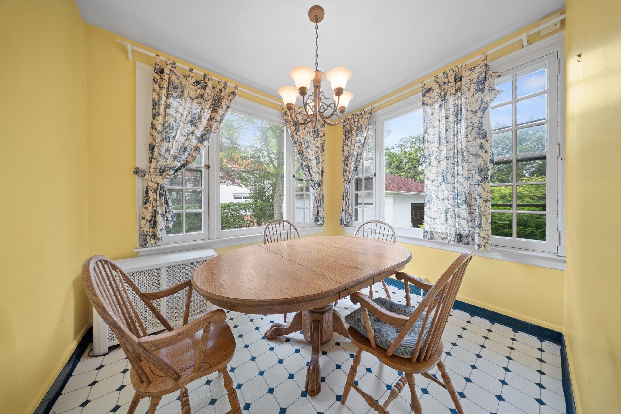 #17 photo, 10-08 Shore Road, クイーンズ区 Douglaston , NY 11363