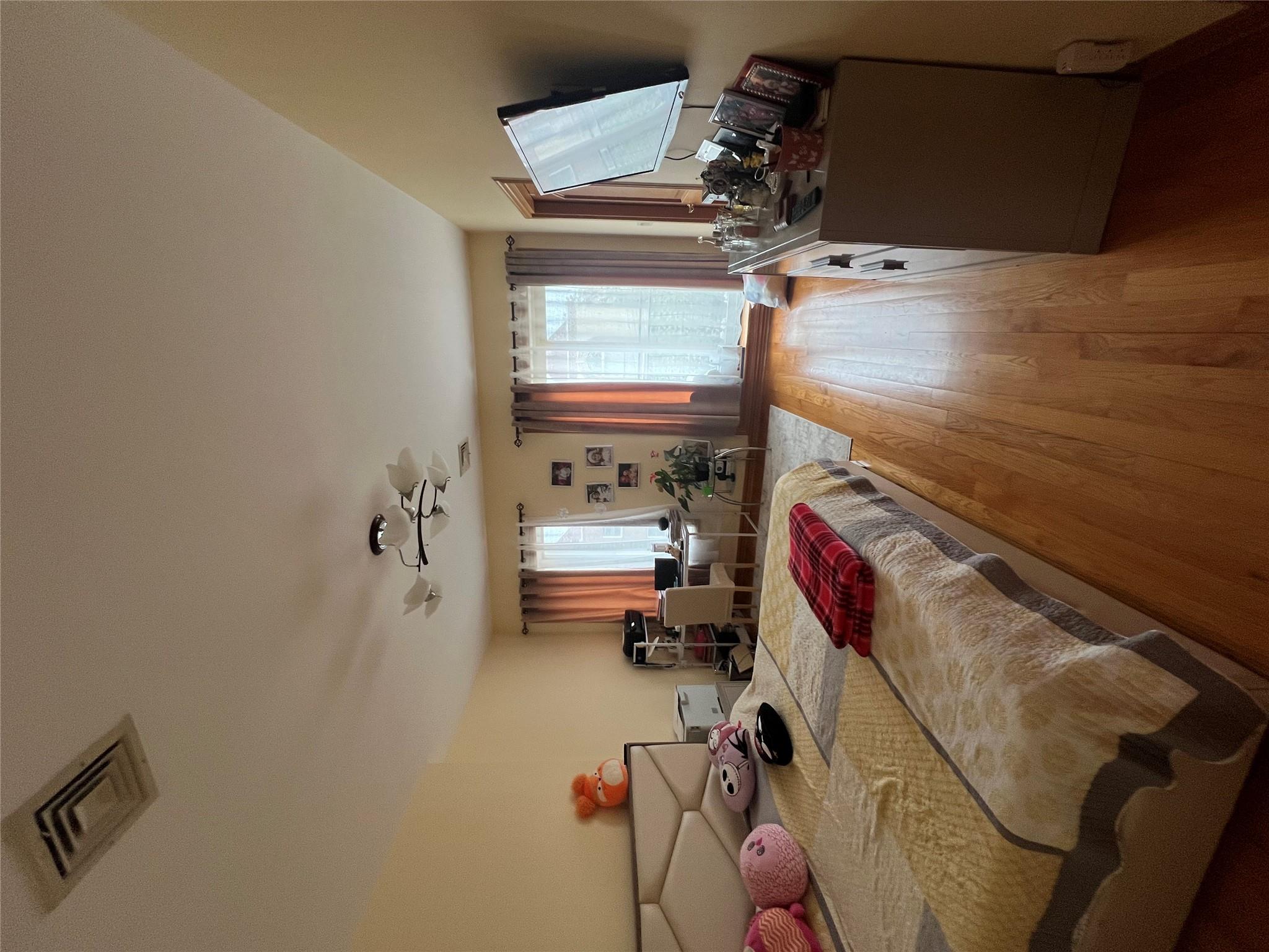 #11 photo, 2832 Brown Street, ブルックリン区 Brooklyn , NY 11235