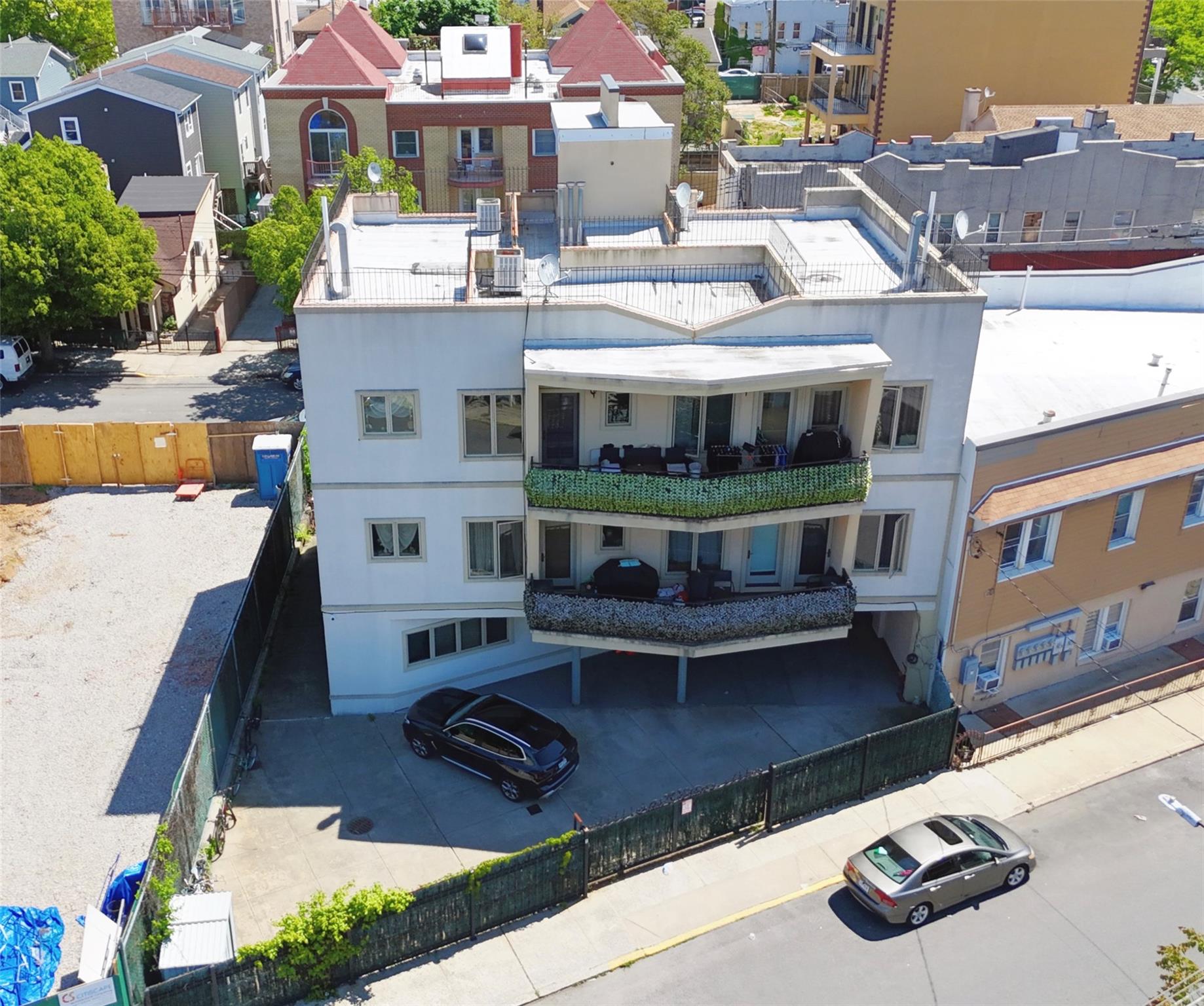 #4 photo, 2832 Brown Street, ブルックリン区 Brooklyn , NY 11235