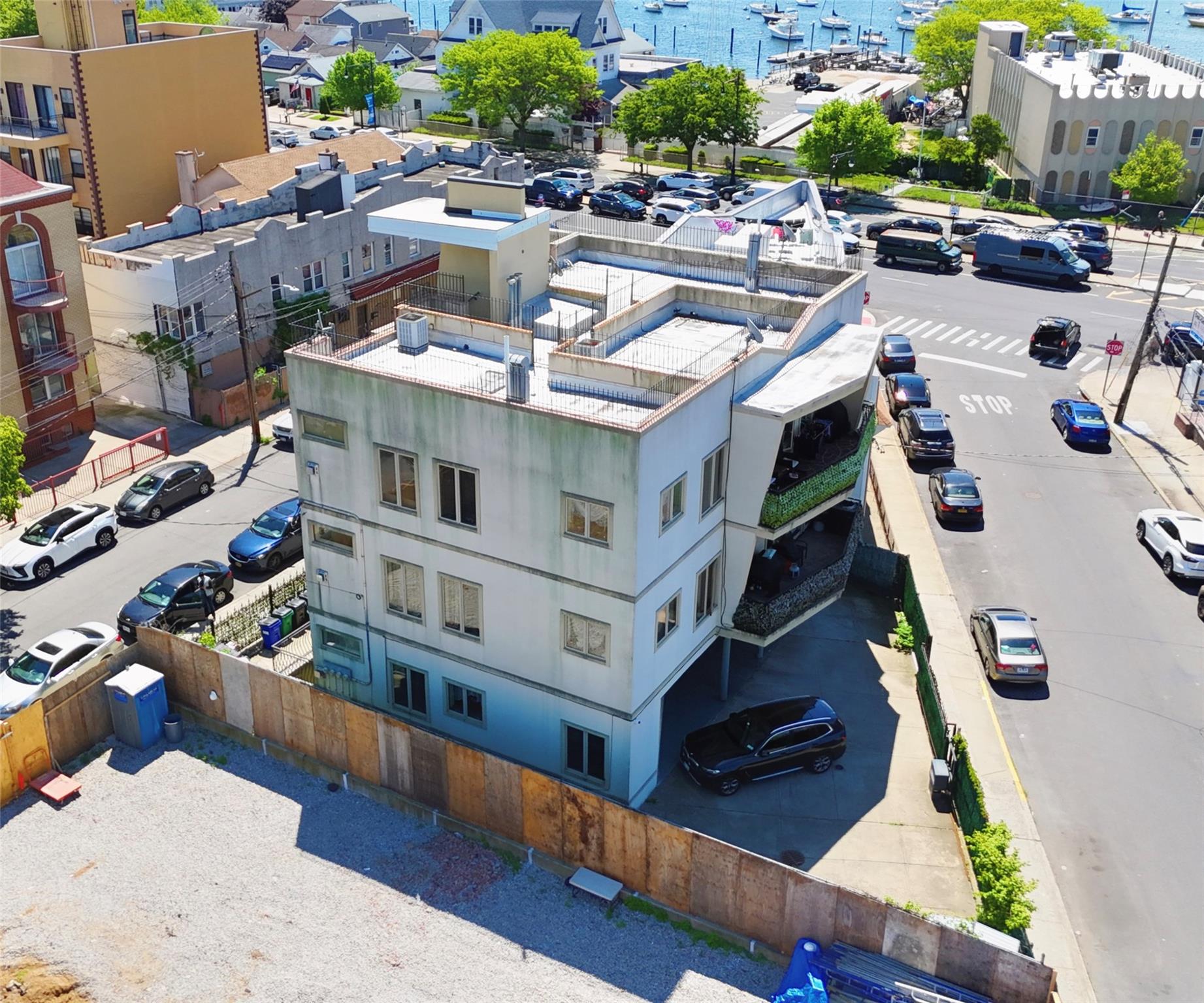 #5 photo, 2832 Brown Street, ブルックリン区 Brooklyn , NY 11235