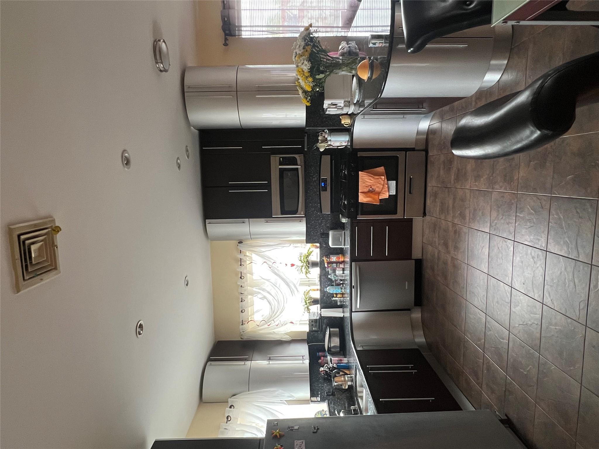 #6 photo, 2832 Brown Street, ブルックリン区 Brooklyn , NY 11235