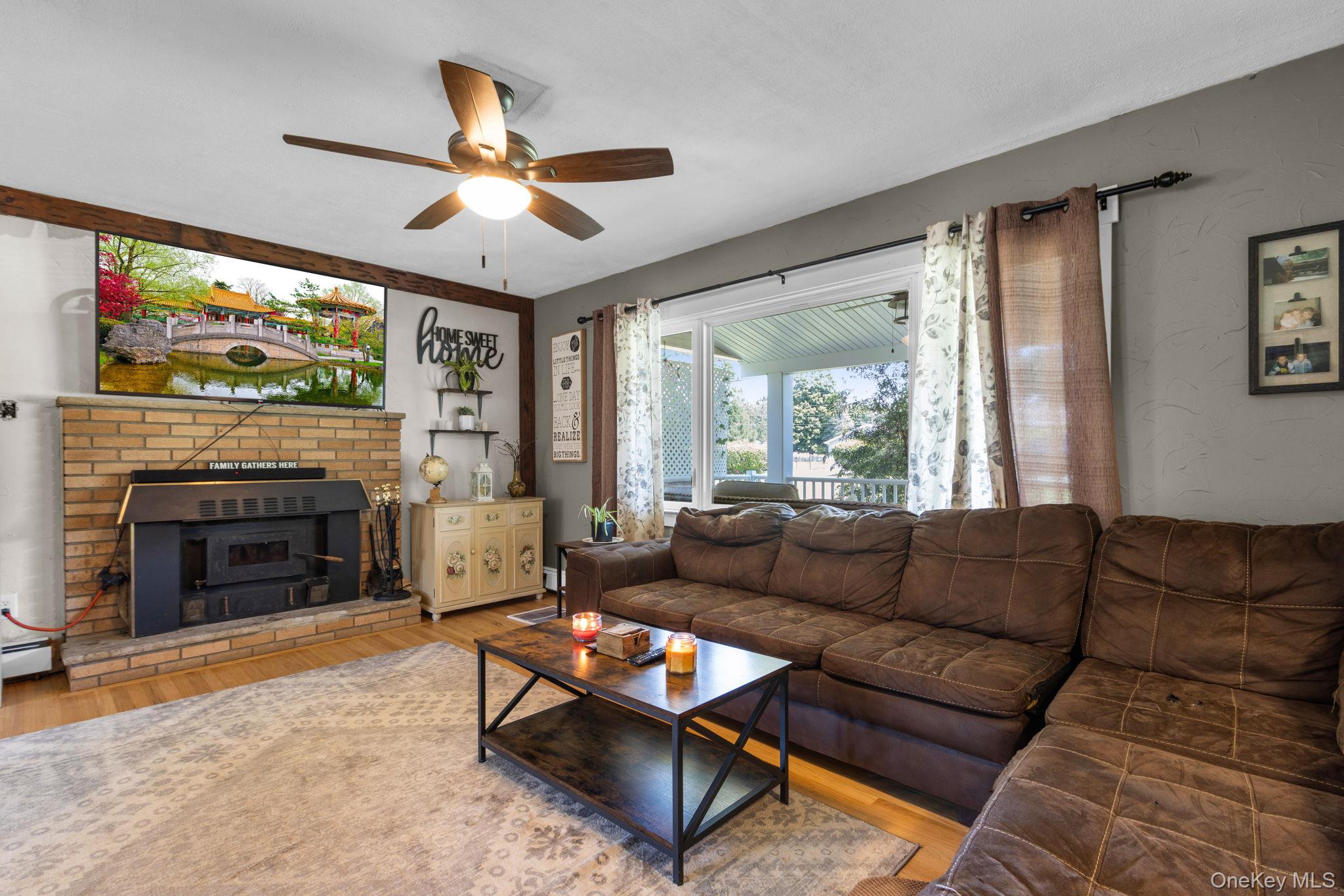 #5 photo, 11 Queen Anne Lane, Wappingers Falls , NY 12590