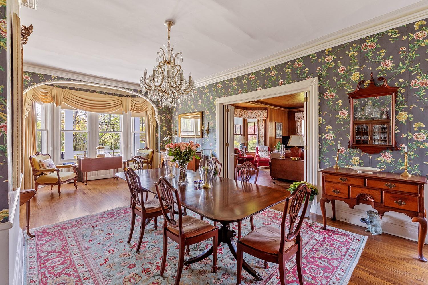 #6 photo, 35 S Penataquit Avenue, サフォーク郡 Bay Shore , NY 11706