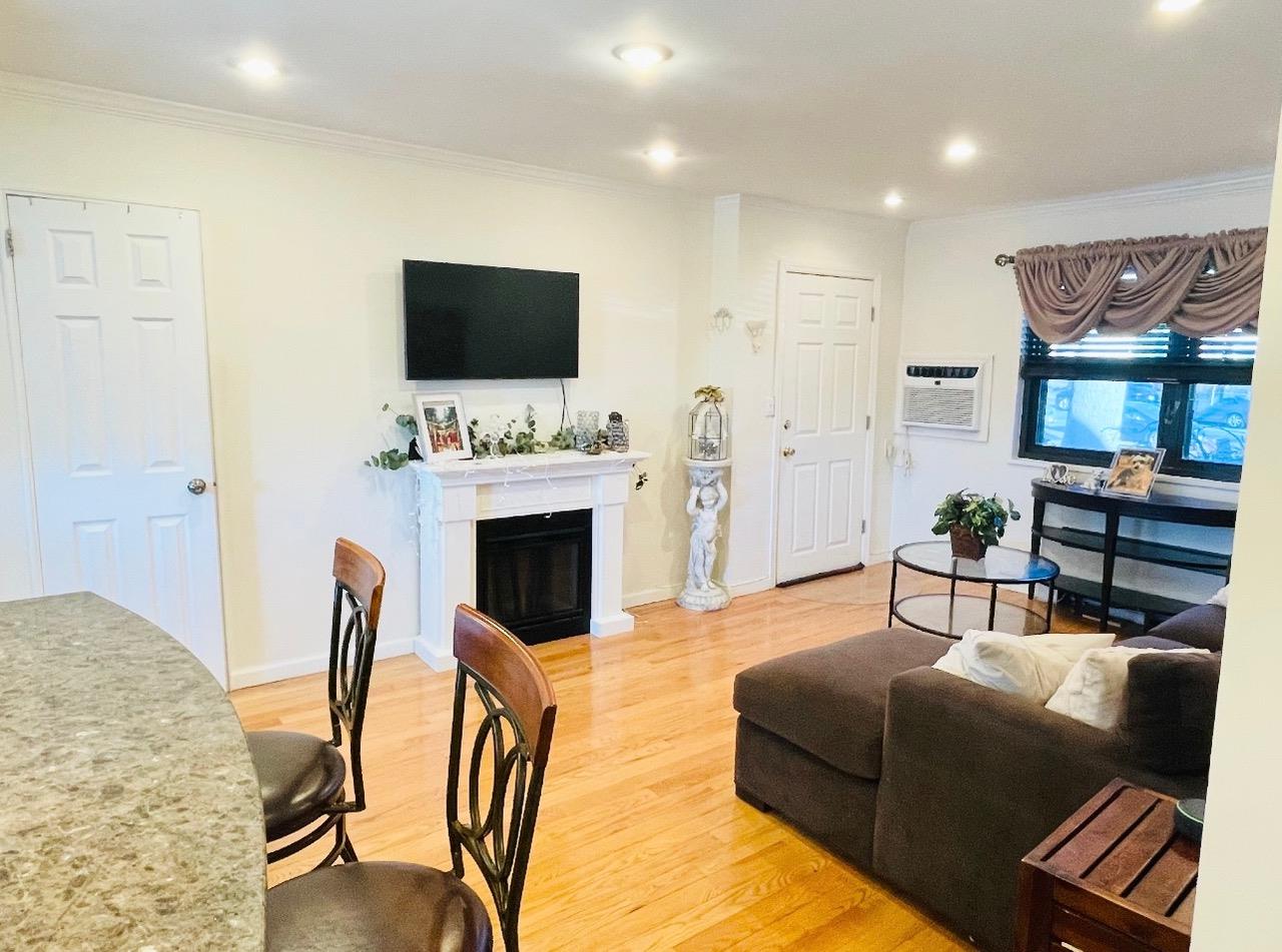 #6 photo, 57-21 246 Crescent, クイーンズ区 Douglaston , NY 11362