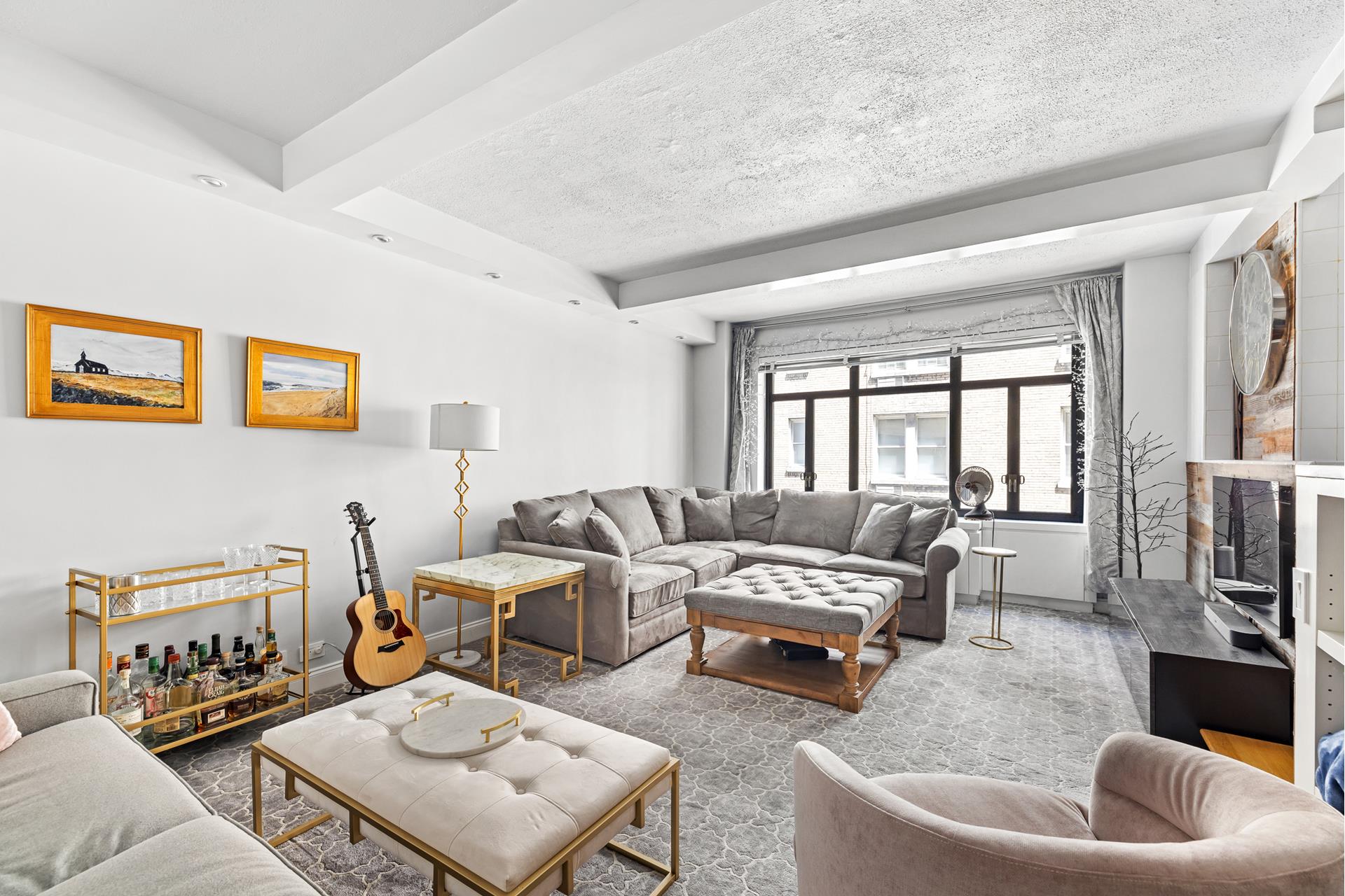 #1 photo, 25 W 54TH Street, Midtown , NY 10019