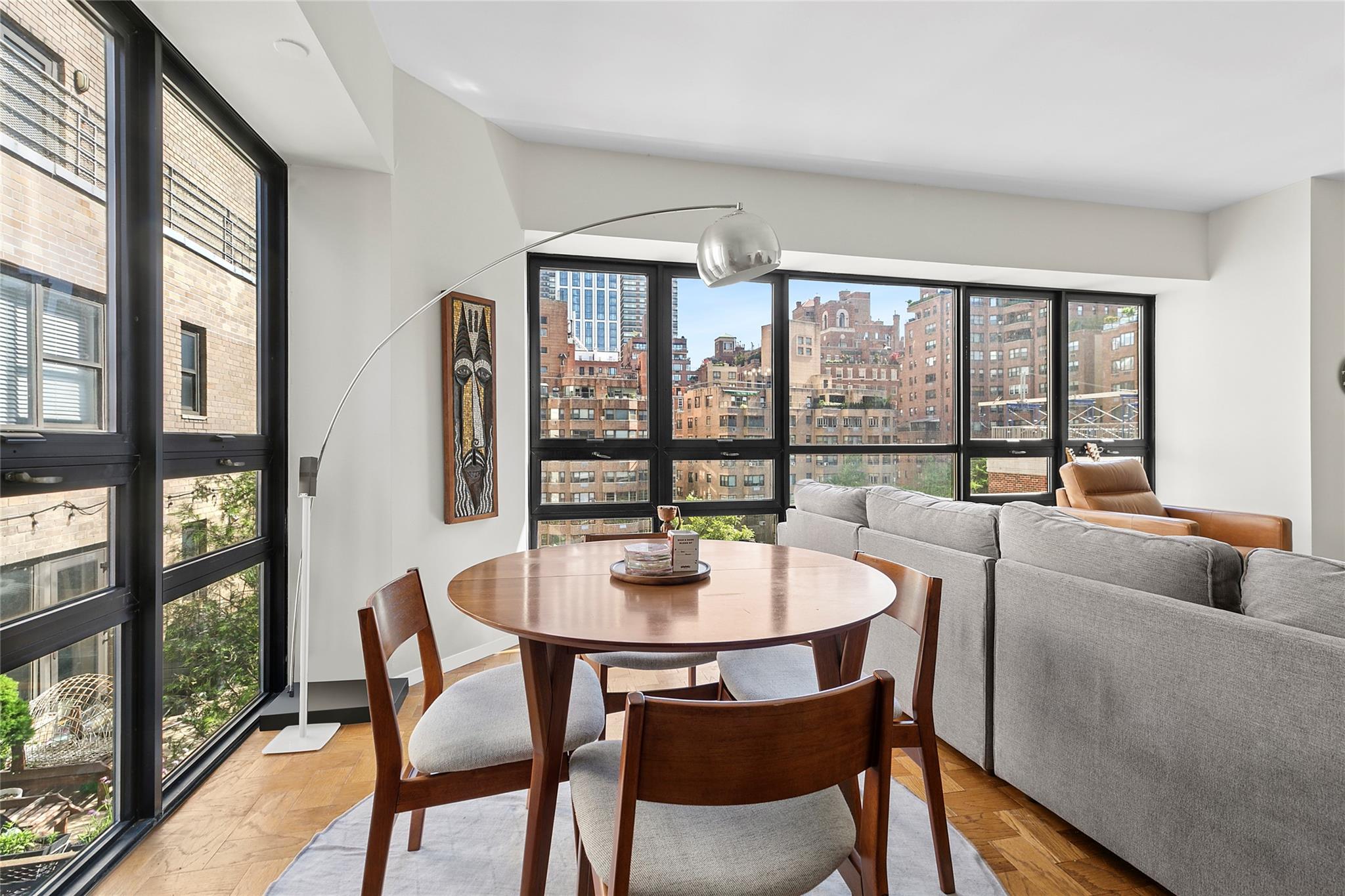 #2 photo, 415 E 54th Street, マンハッタン New York (Manhattan) , NY 10022