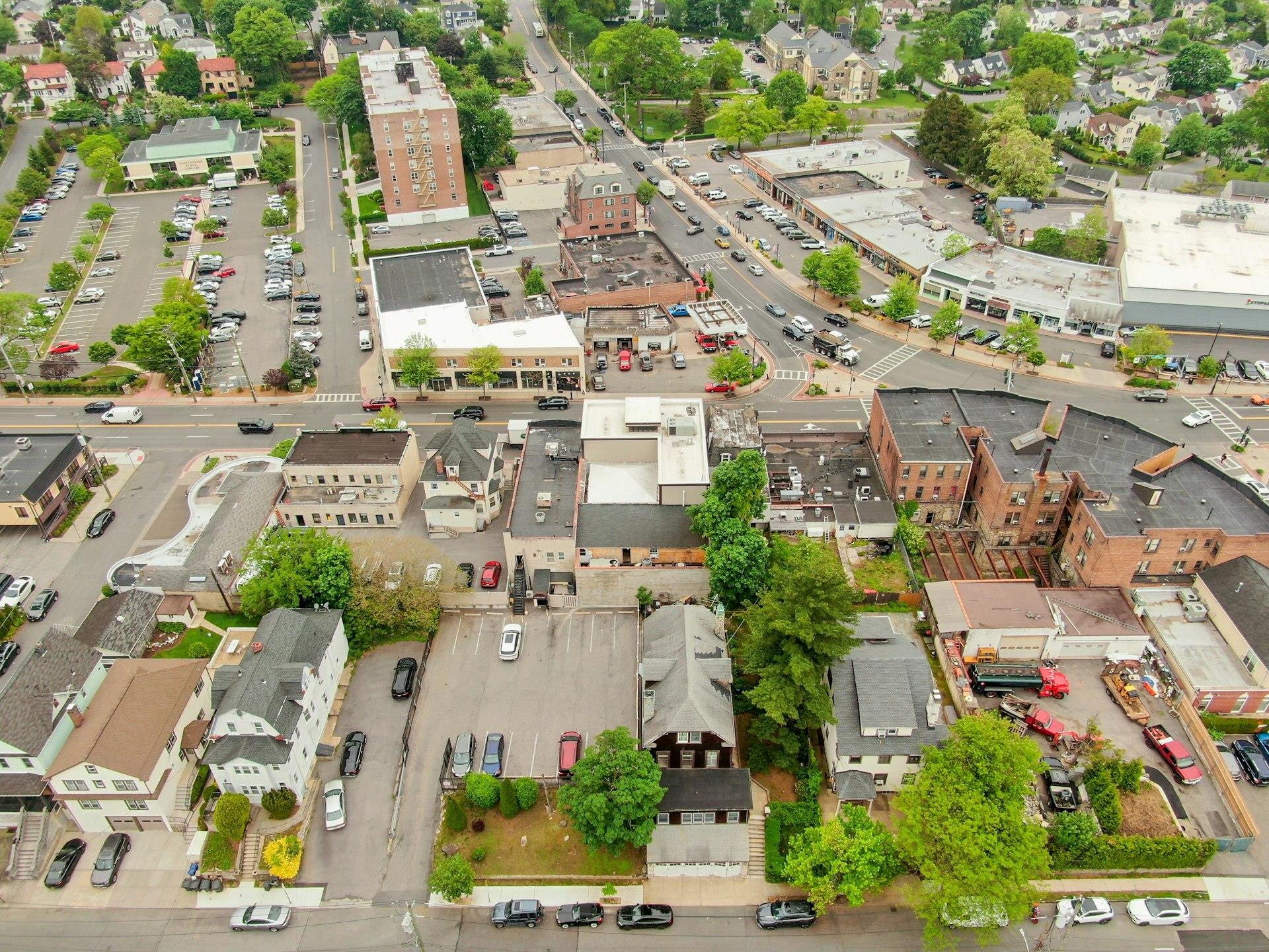 #15 photo, 433 White Plains Road, Eastchester , NY 10709