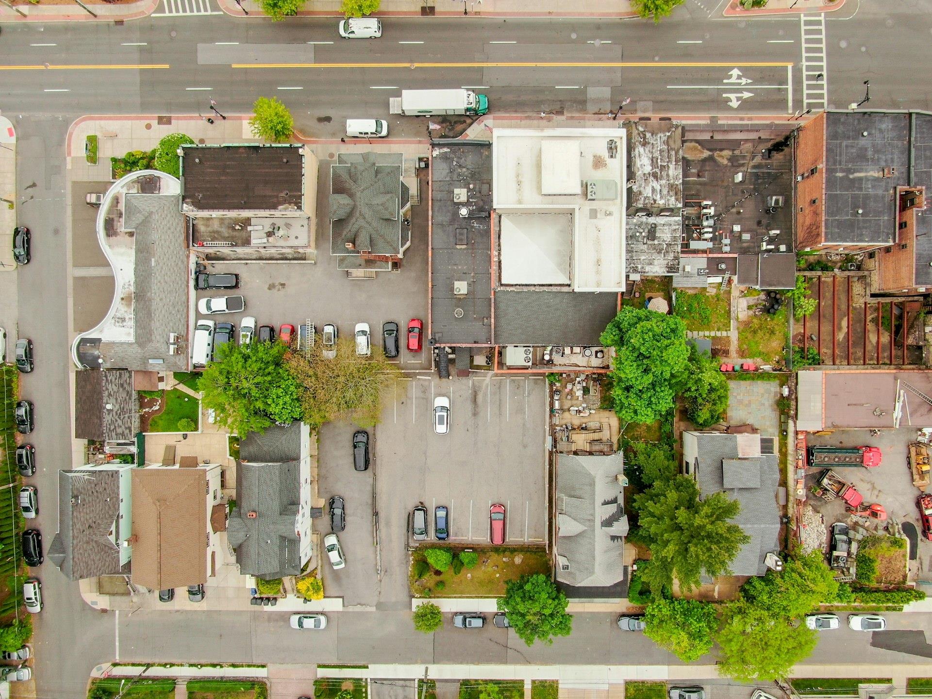 #16 photo, 433 White Plains Road, Eastchester , NY 10709