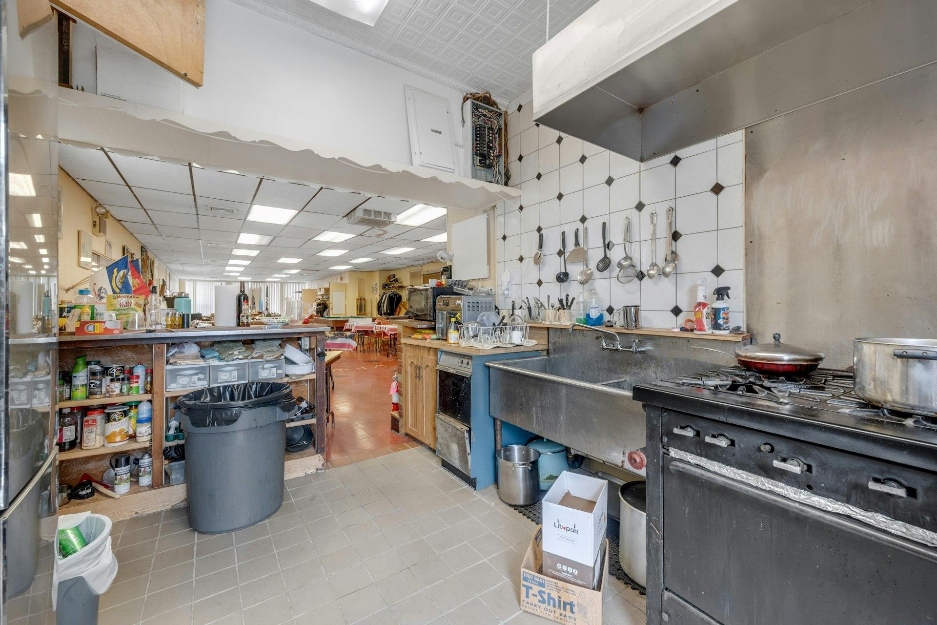 #7 photo, 433 White Plains Road, Eastchester , NY 10709