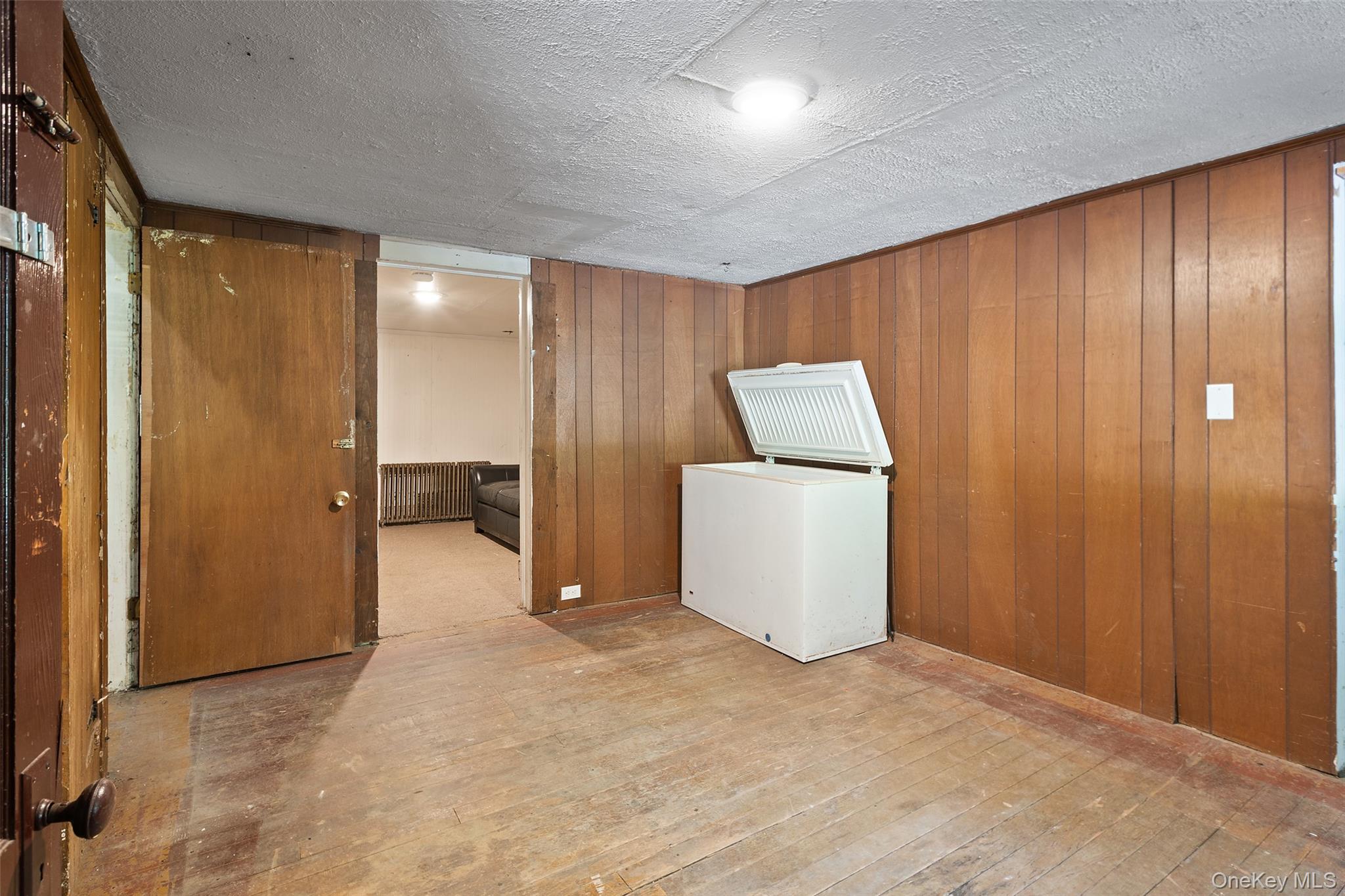 #11 photo, 208 Tomahawk Street, Somers , NY 10598