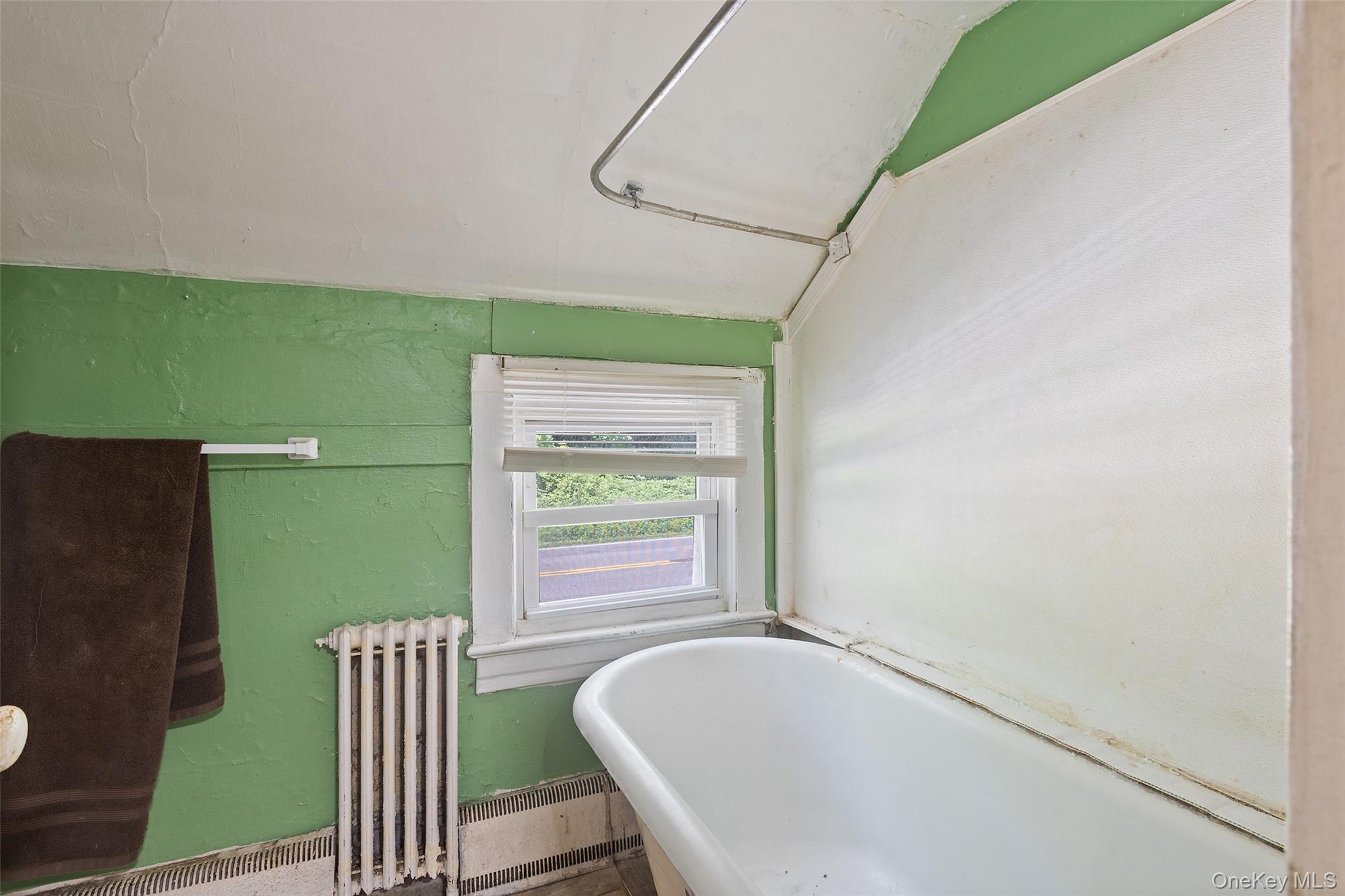 #17 photo, 208 Tomahawk Street, Somers , NY 10598