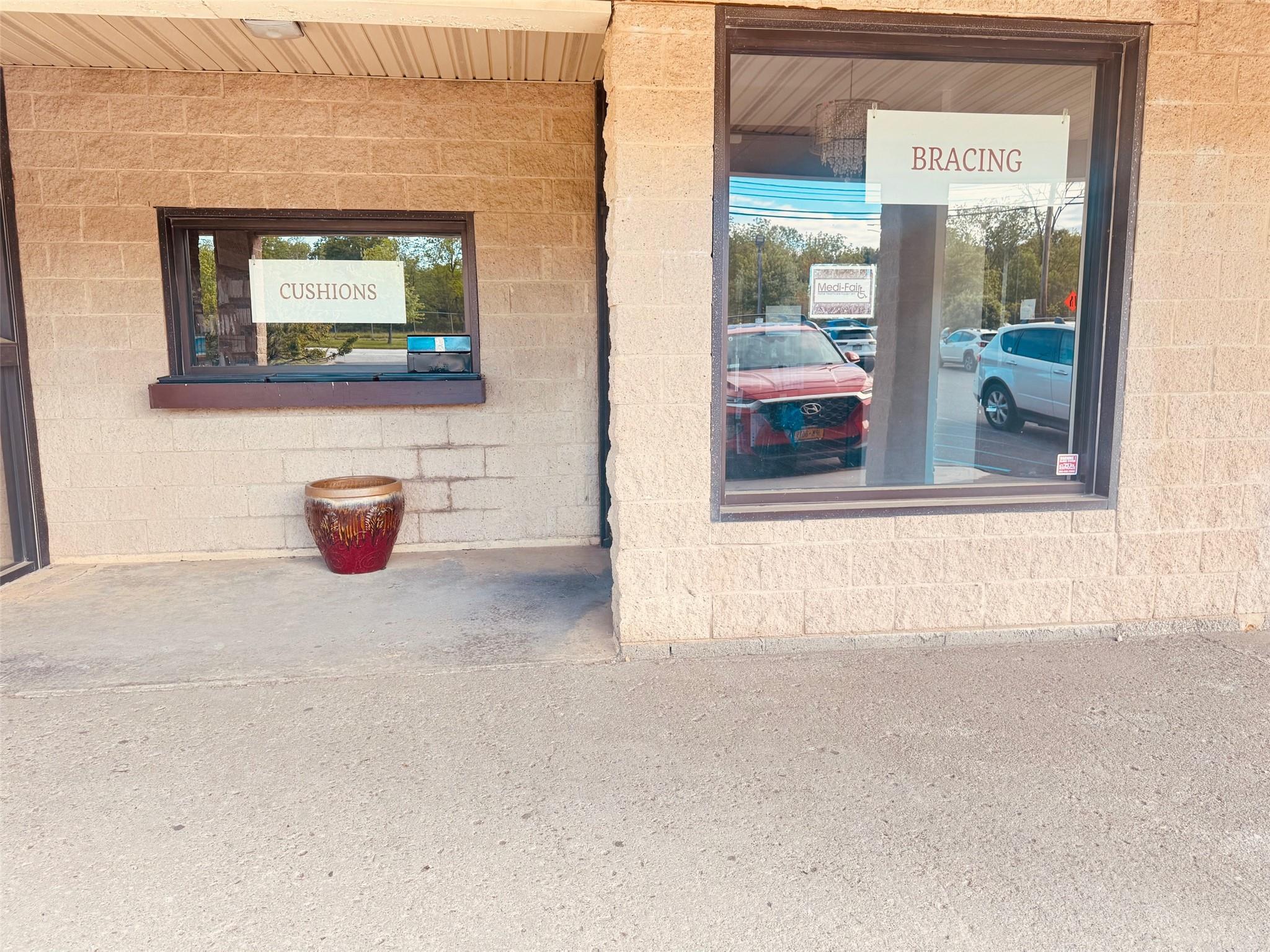 #9 photo, 670 Route 211, Middletown , NY 10941