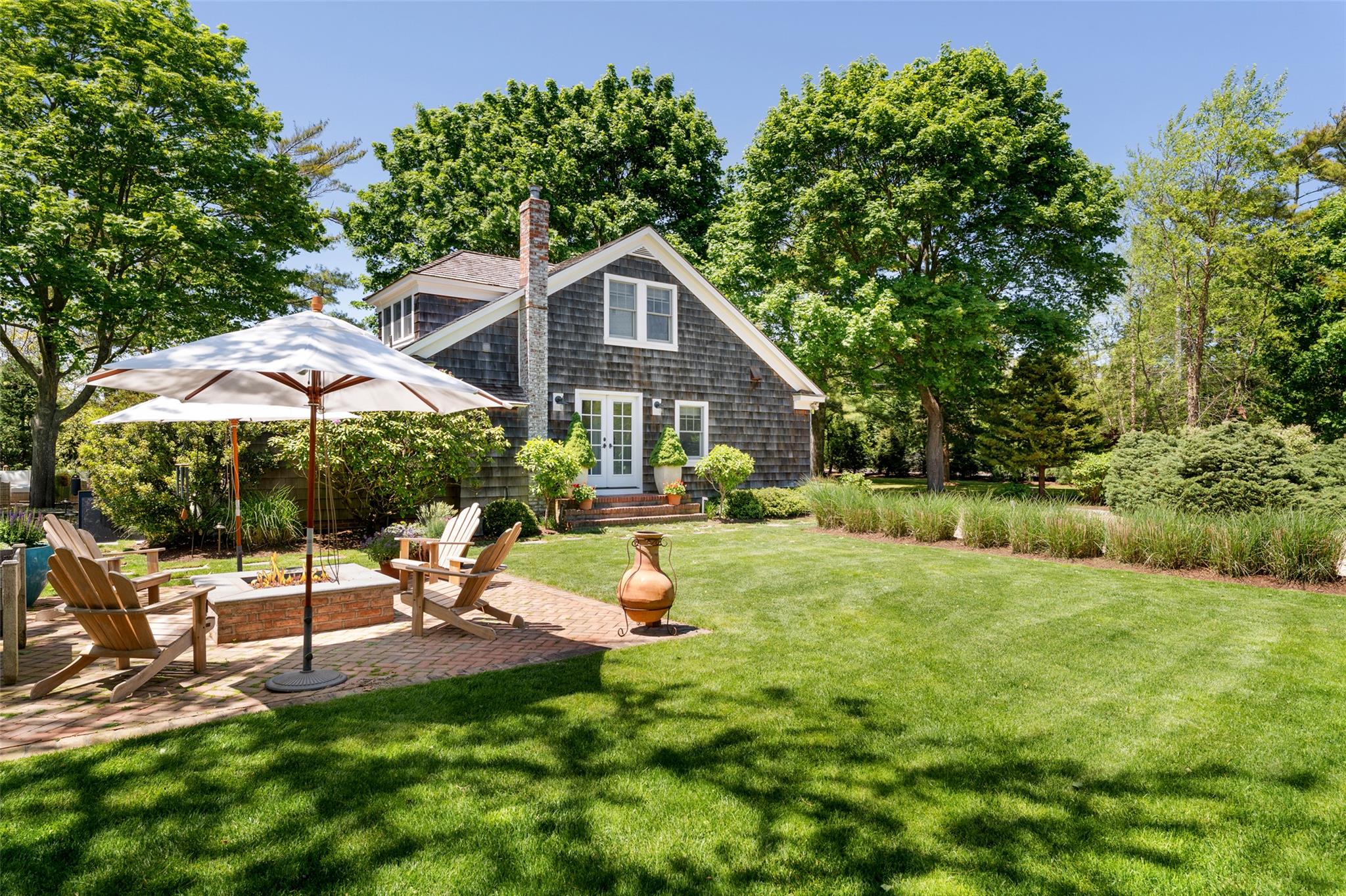 #1 photo, 34 Shinnecock Road, Hampton Bays , NY 11946