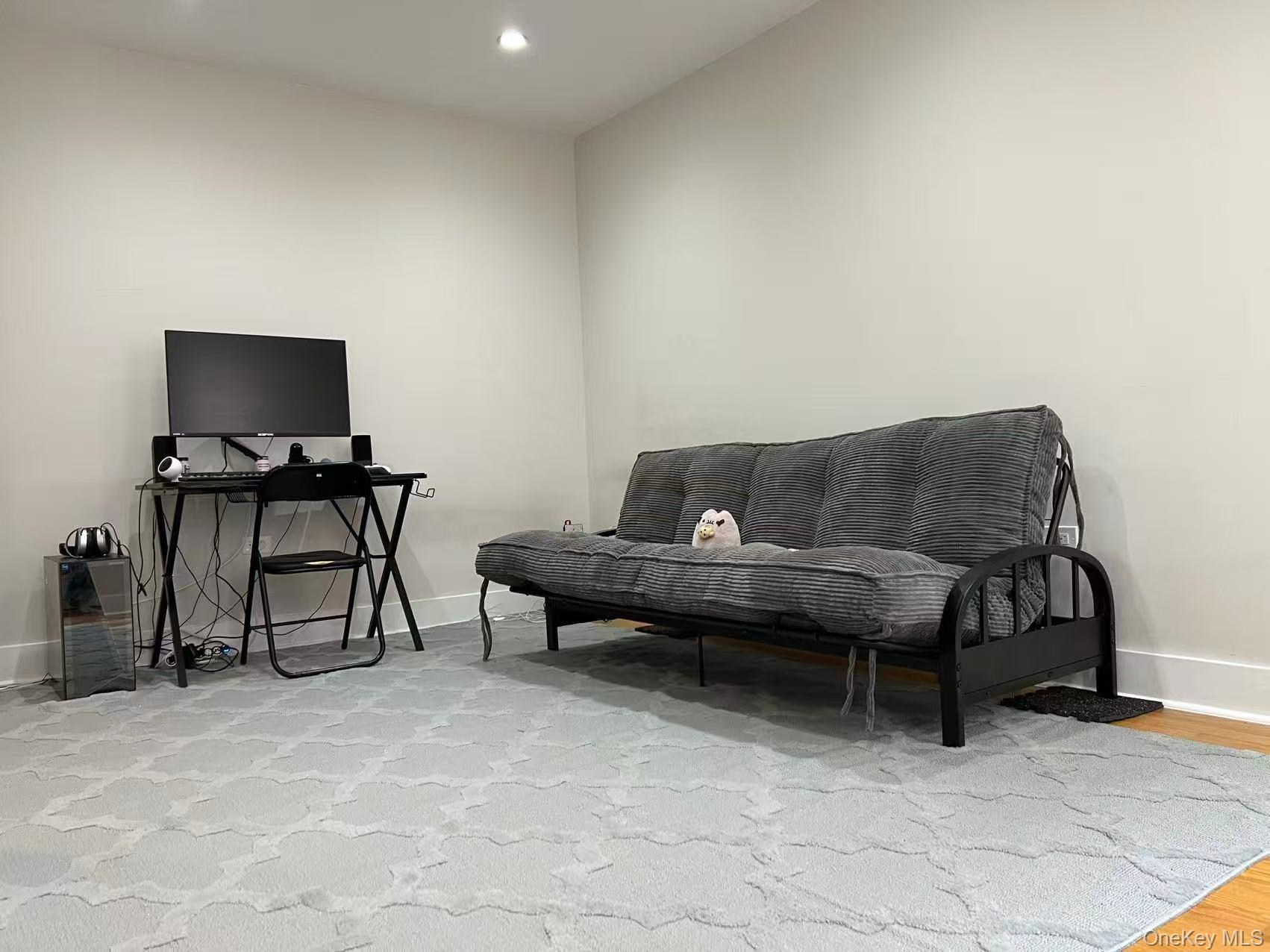 #5 photo, 42-22 Ketcham Street, クイーンズ区 Elmhurst , NY 11373