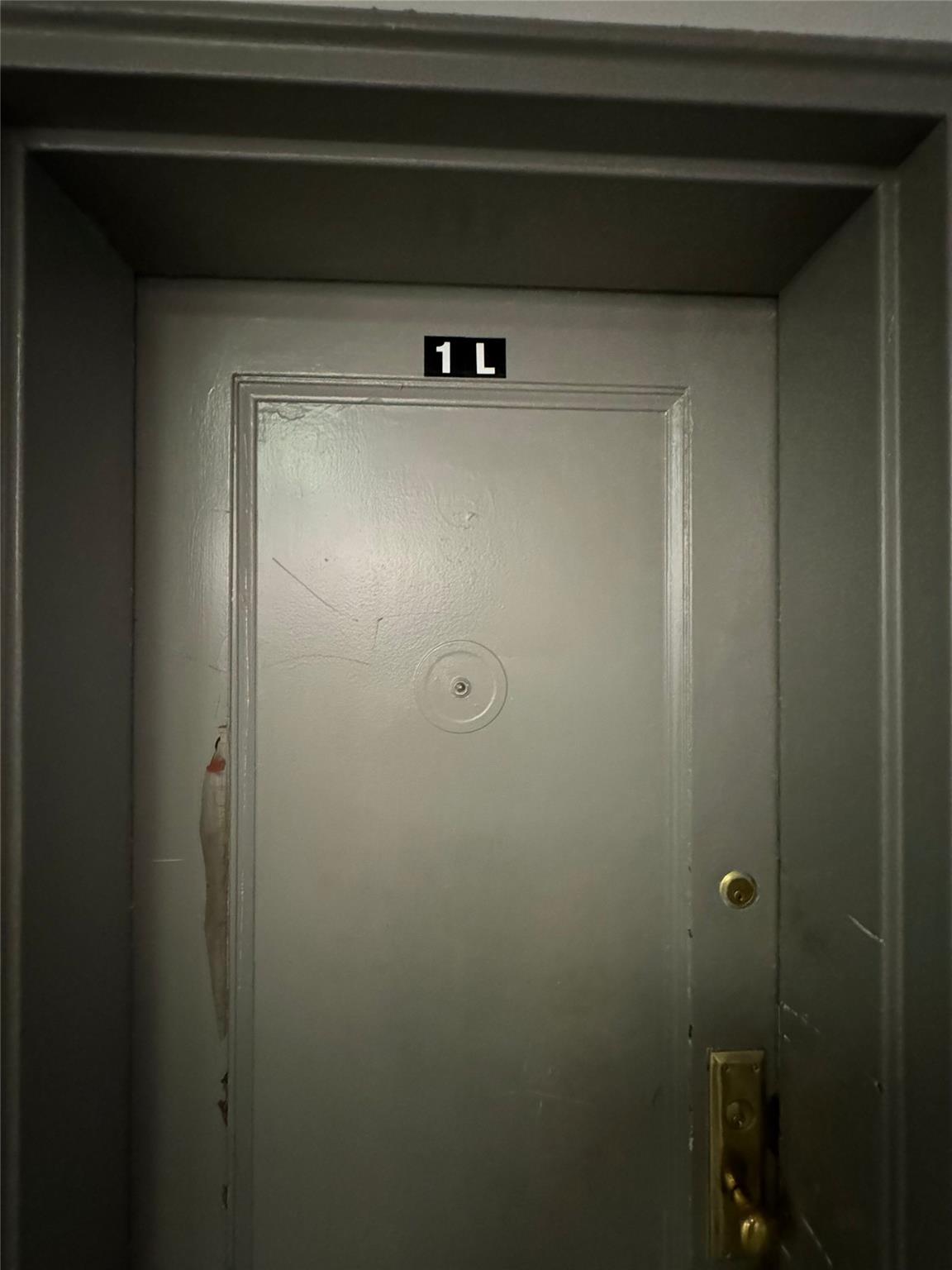 #1 photo, 65 Old Mamaroneck Road, White Plains , NY 10605