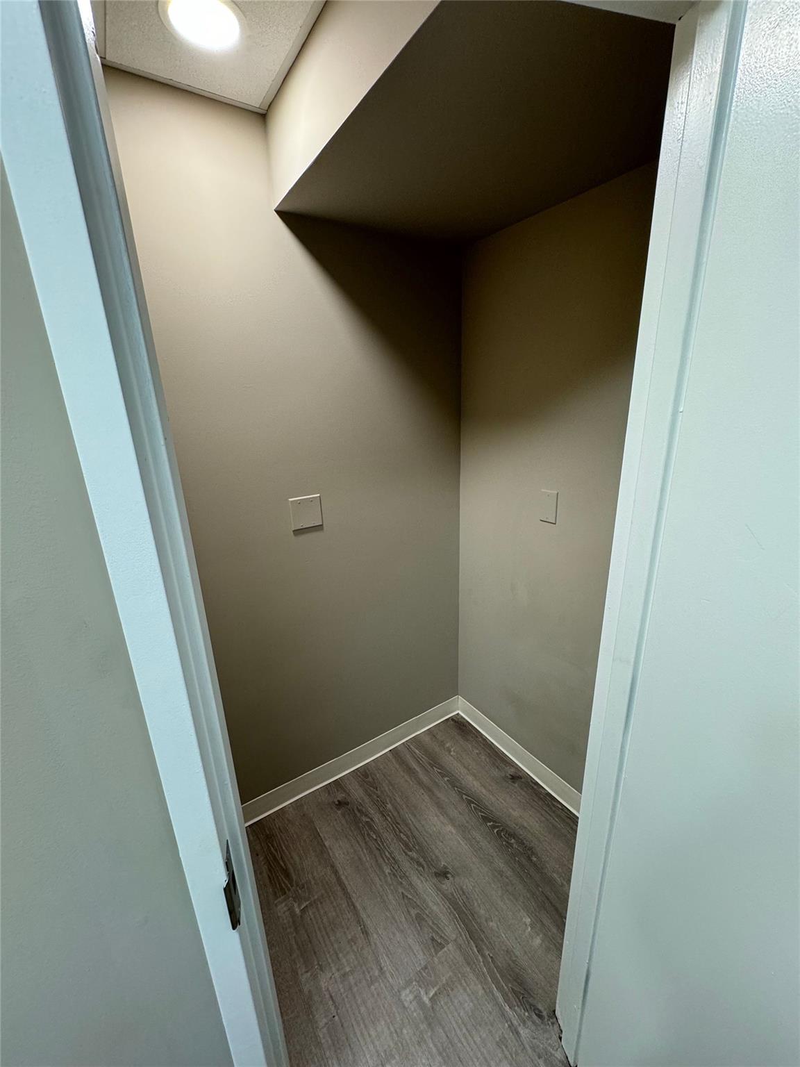 #11 photo, 2039 Palmer Avenue, Larchmont , NY 10538