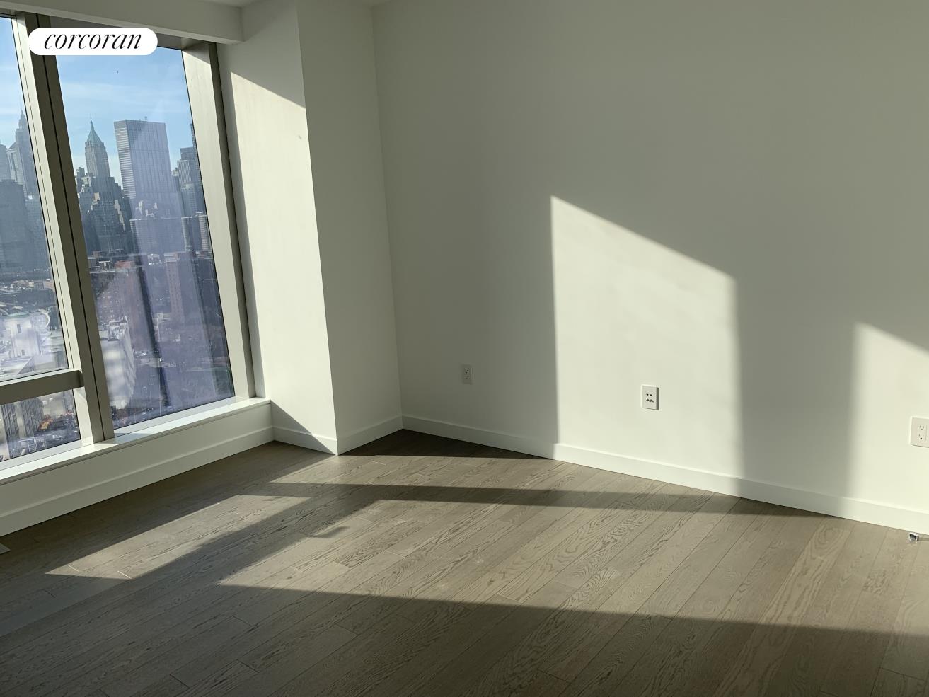 #1 photo, 252 SOUTH Street, Two Bridges , NY 10002